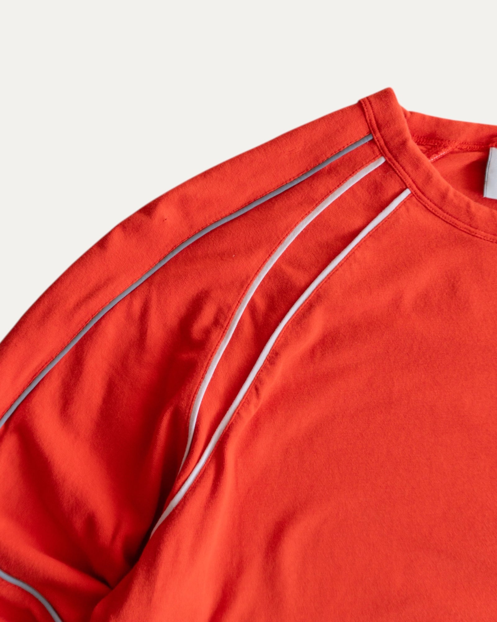 (FIT M) VINTAGE BMW LONG SLEEVE