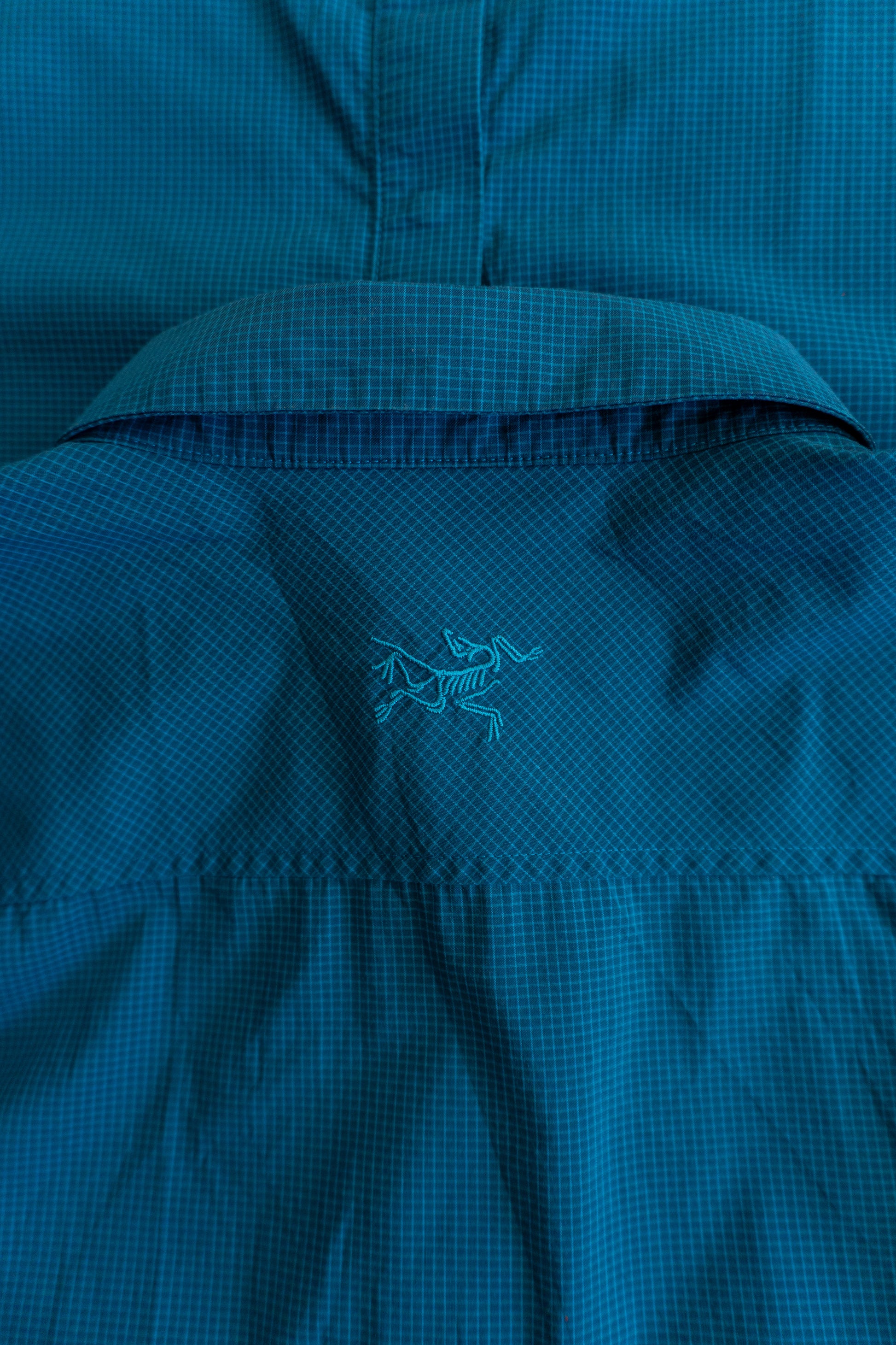 (M) ARC’TERYX SHIRT