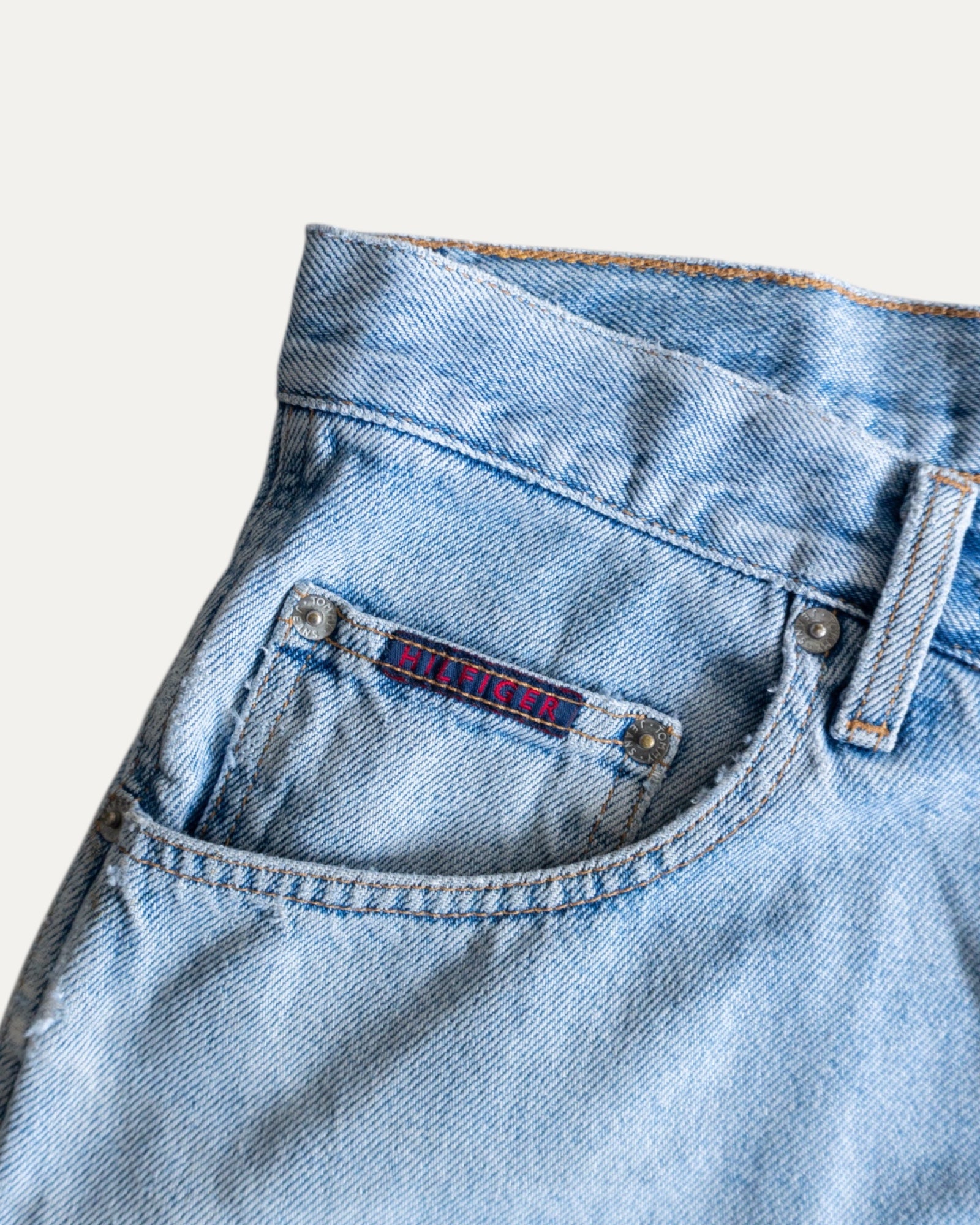 VINTAGE TOMMY JEANS CARPENTER JORTS - 34