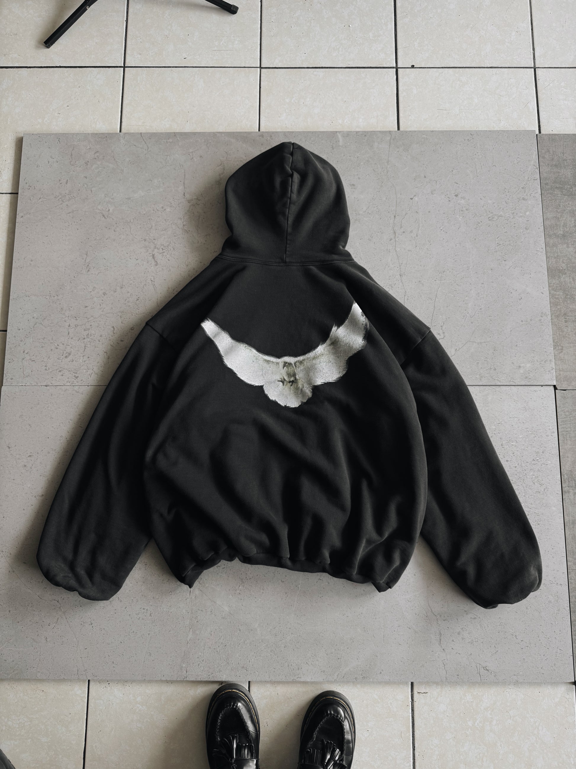 (L) YEEZY GAP ENGINEERED BALENCIAGA DOVE HOODIE