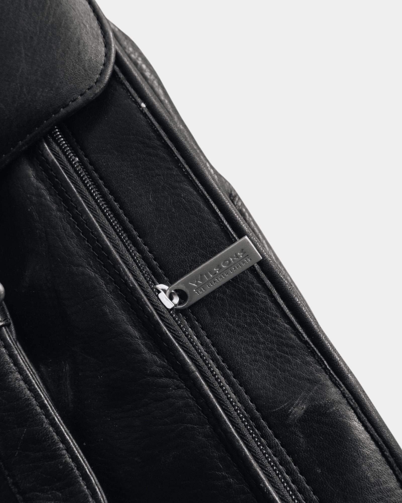 90’S VINTAGE WILSONS LEATHER SUITCASE