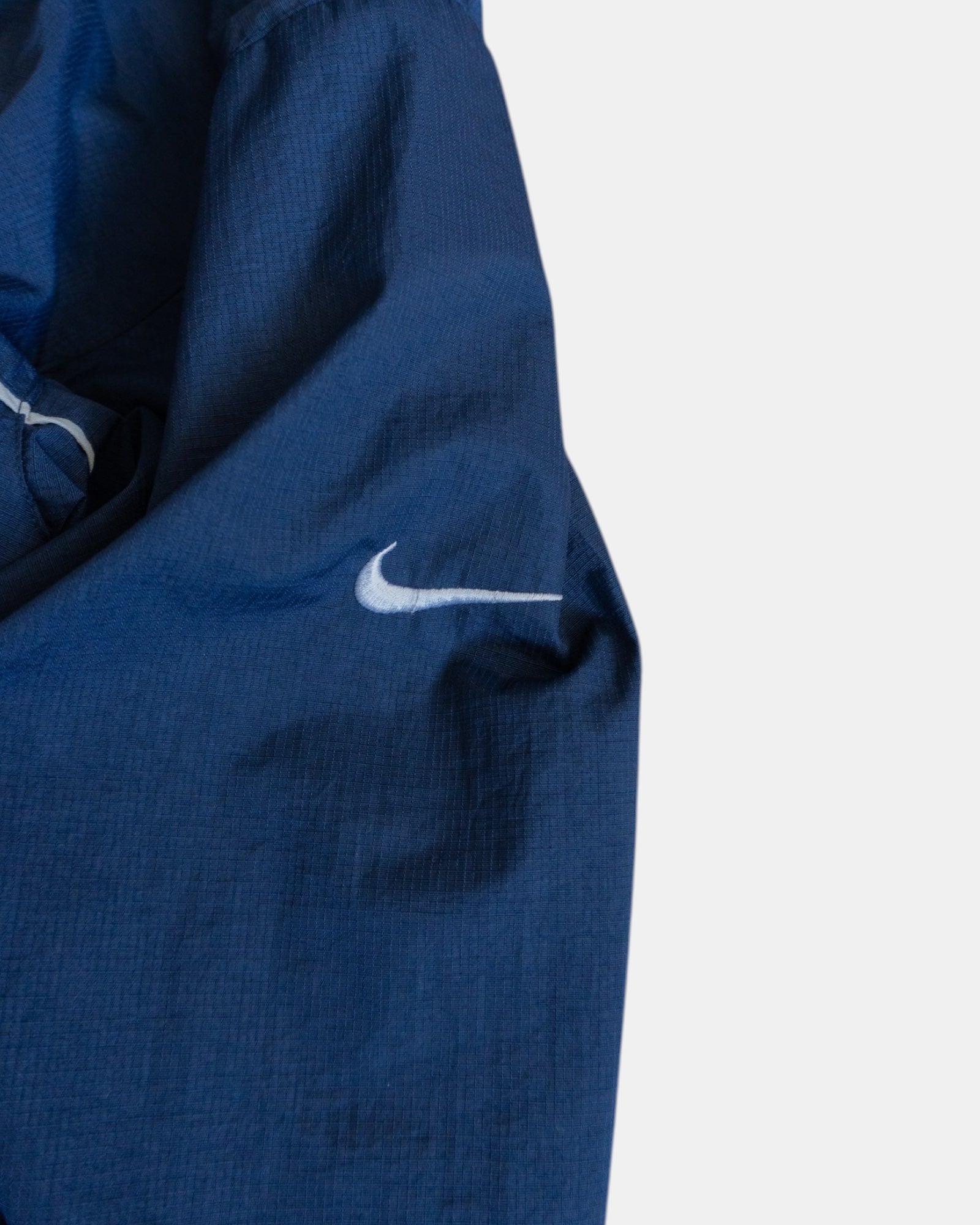 (L) 2000’S VINTAGE NIKE JACKET