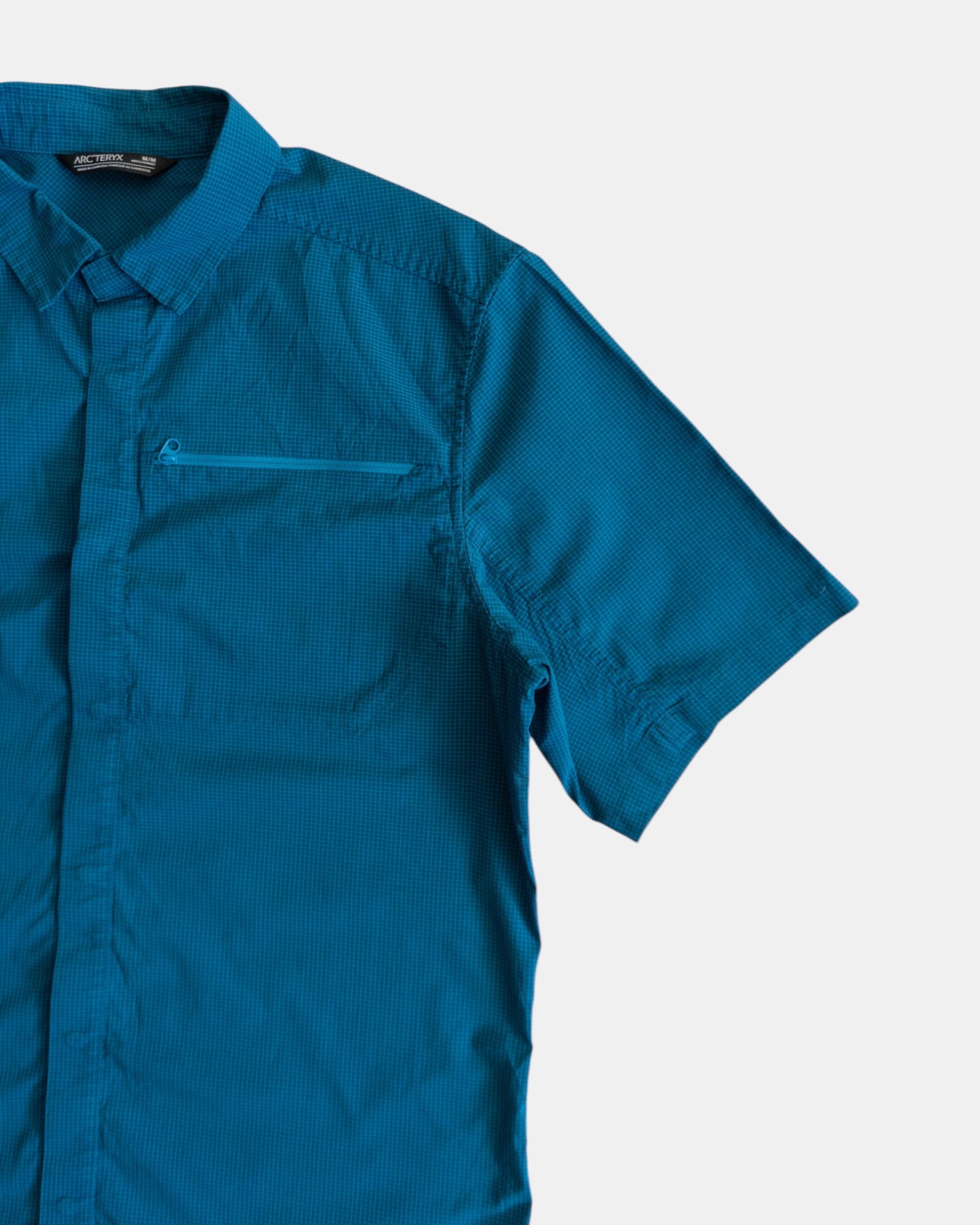 (M) ARC’TERYX SHIRT