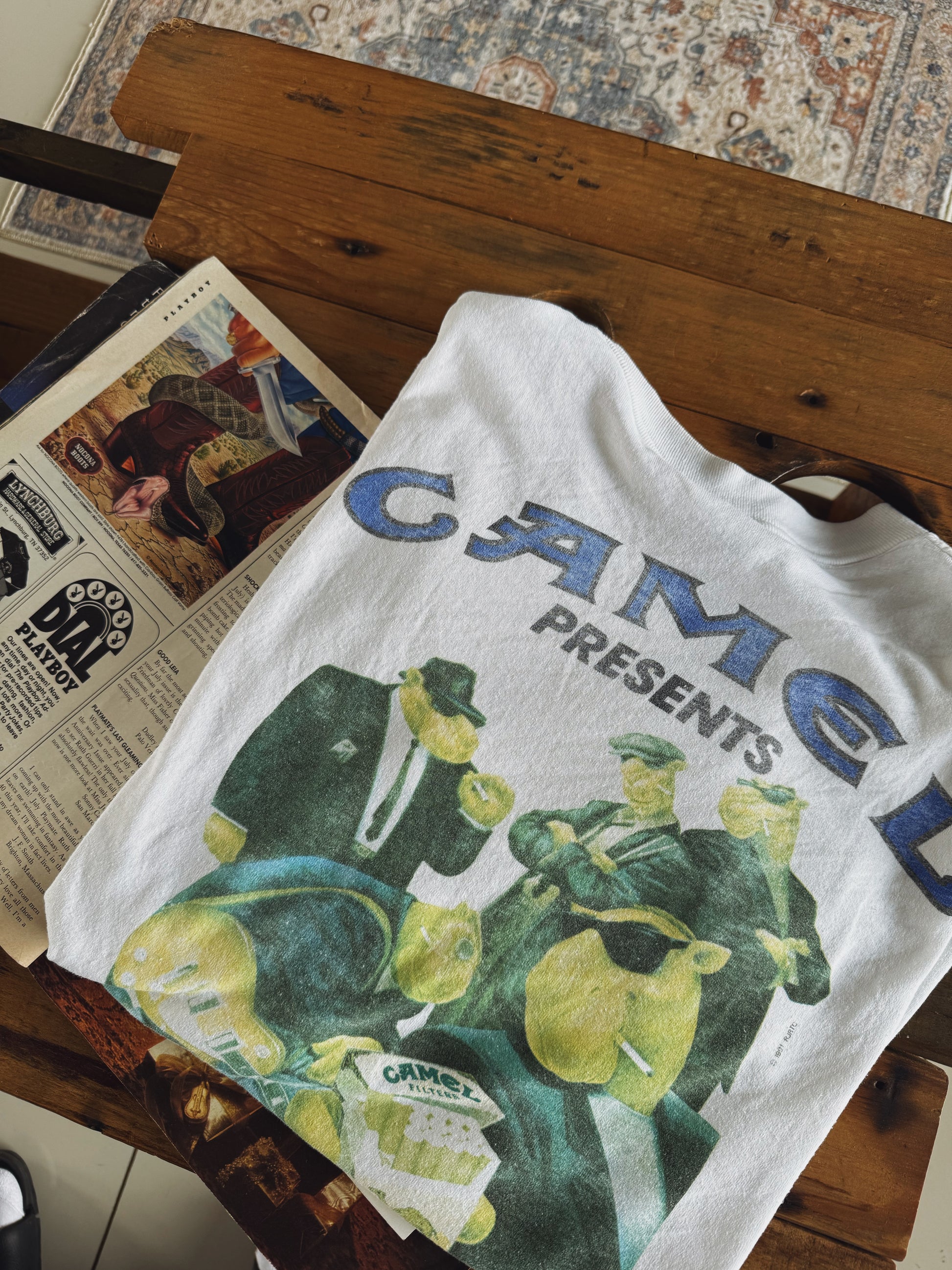 (M) 1991 VINTAGE CAMEL THE HARD PACK POCKET TEE