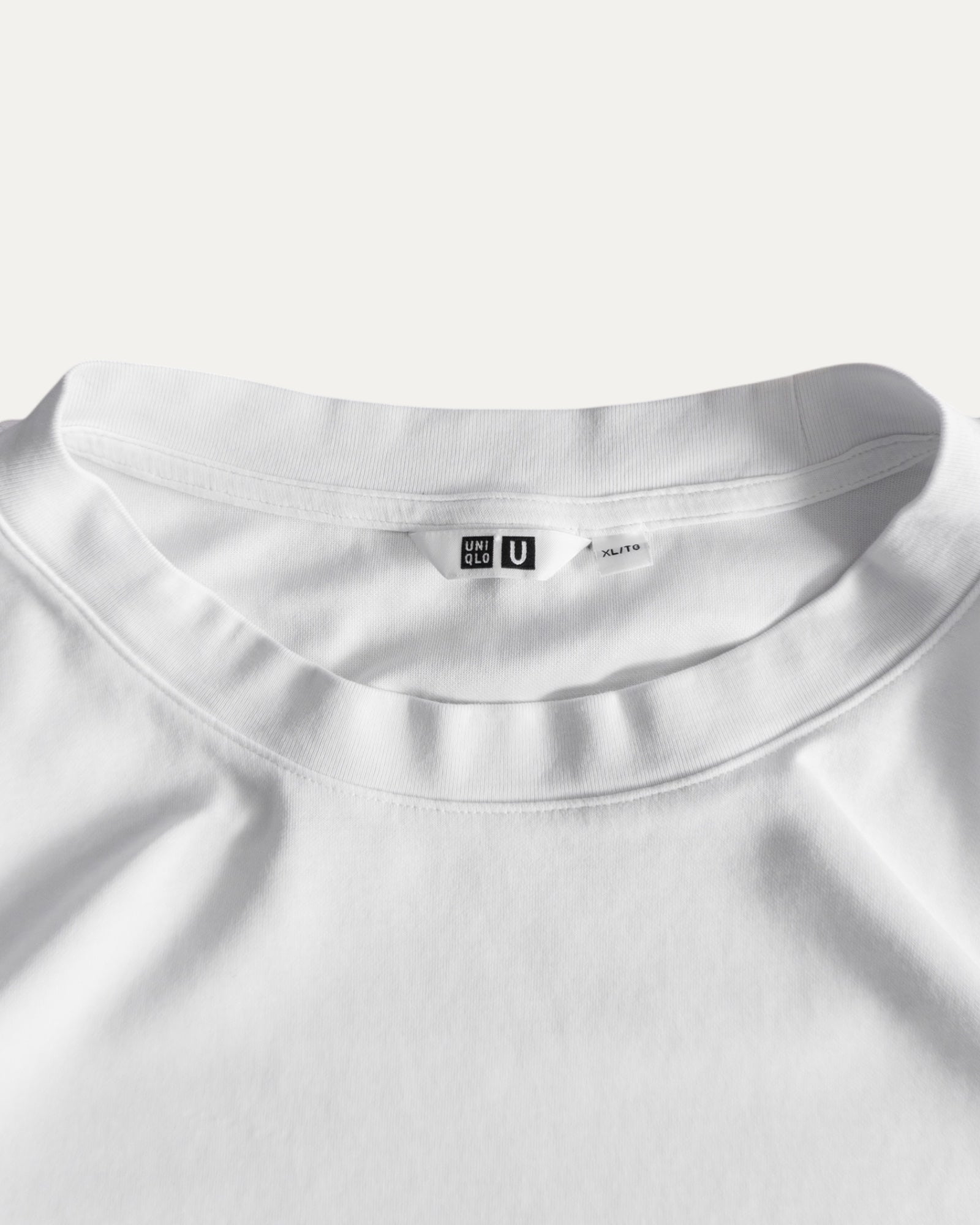 (BOXY L) UNIQLO BLANK TEE