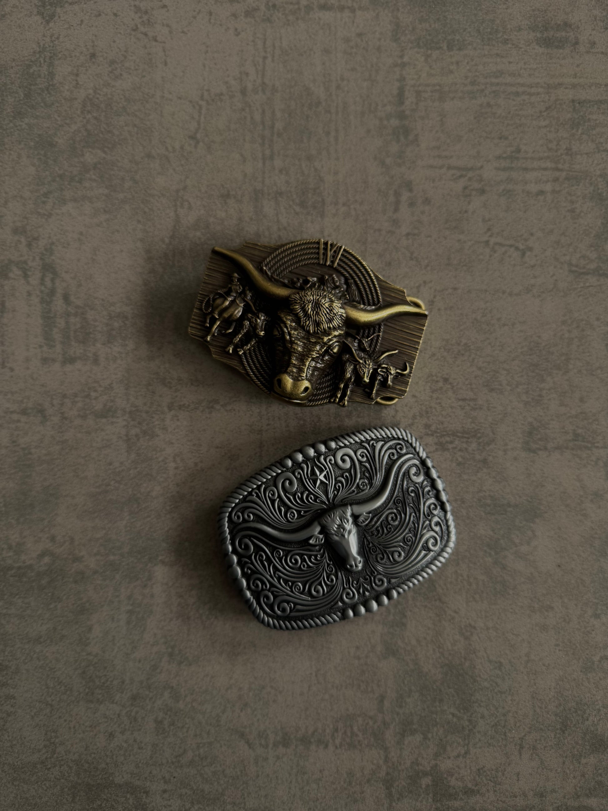 COWBOY BULL HEAD BELT BUCKLE