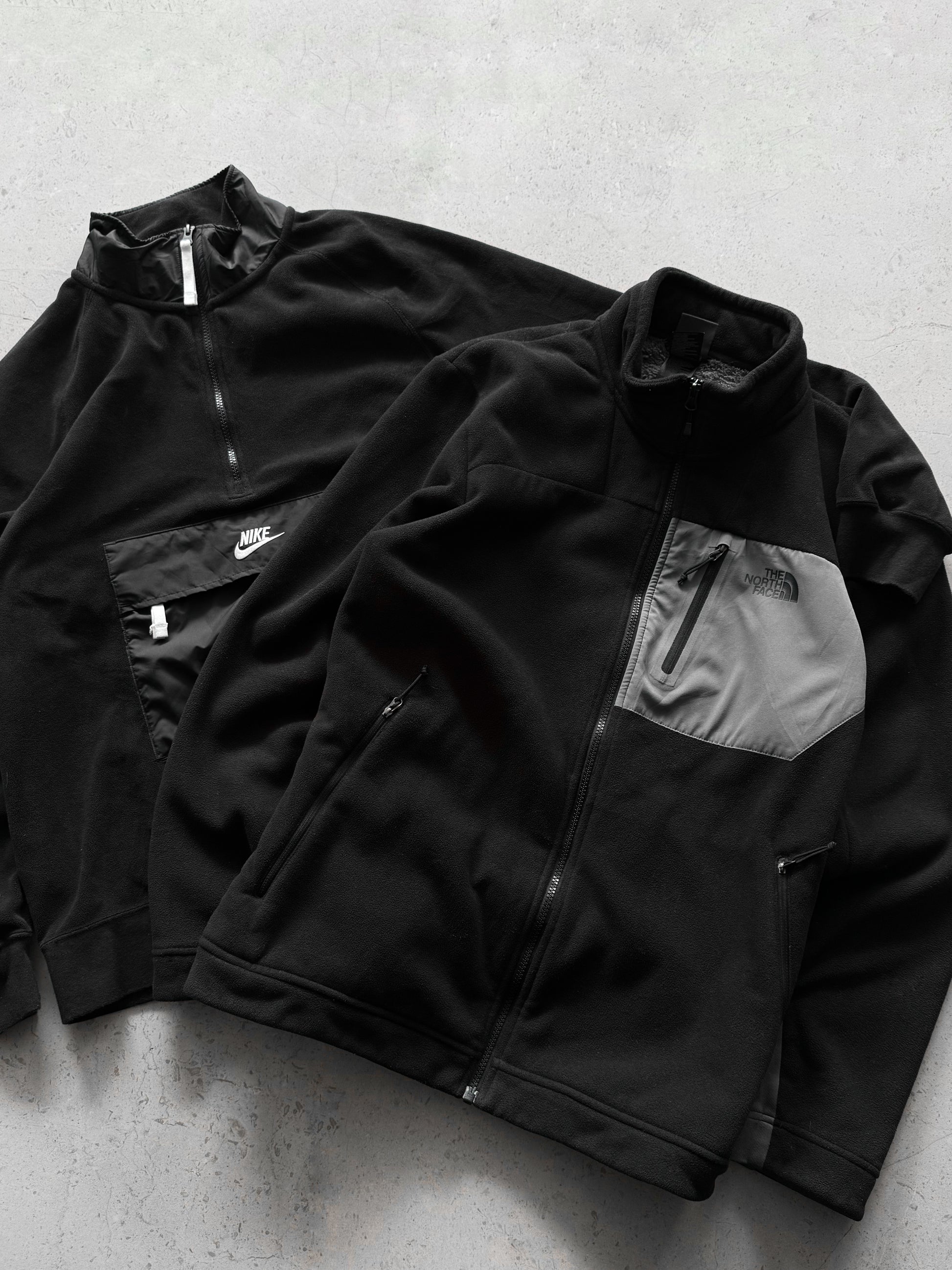 (L) NIKE SPORT BLACK FLEECE JACKET