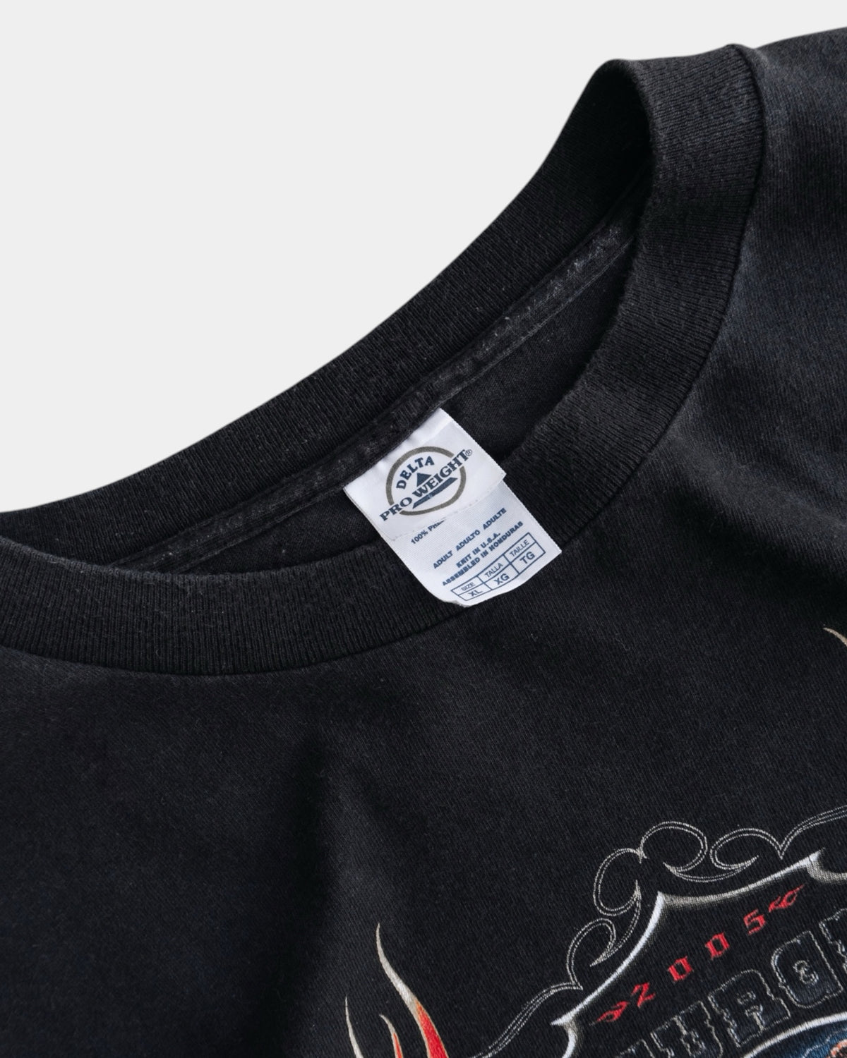 (XL) 2005 VINTAGE STURGUIS FLAMES TYPE CHOPPERS TEE