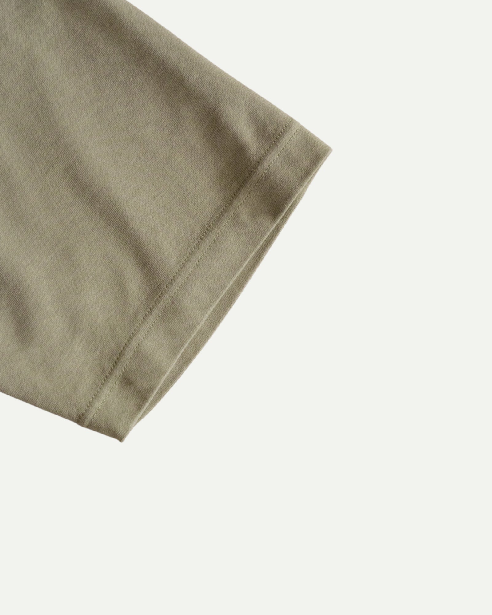 (L) UNIQLO MOSS GREEN TEE