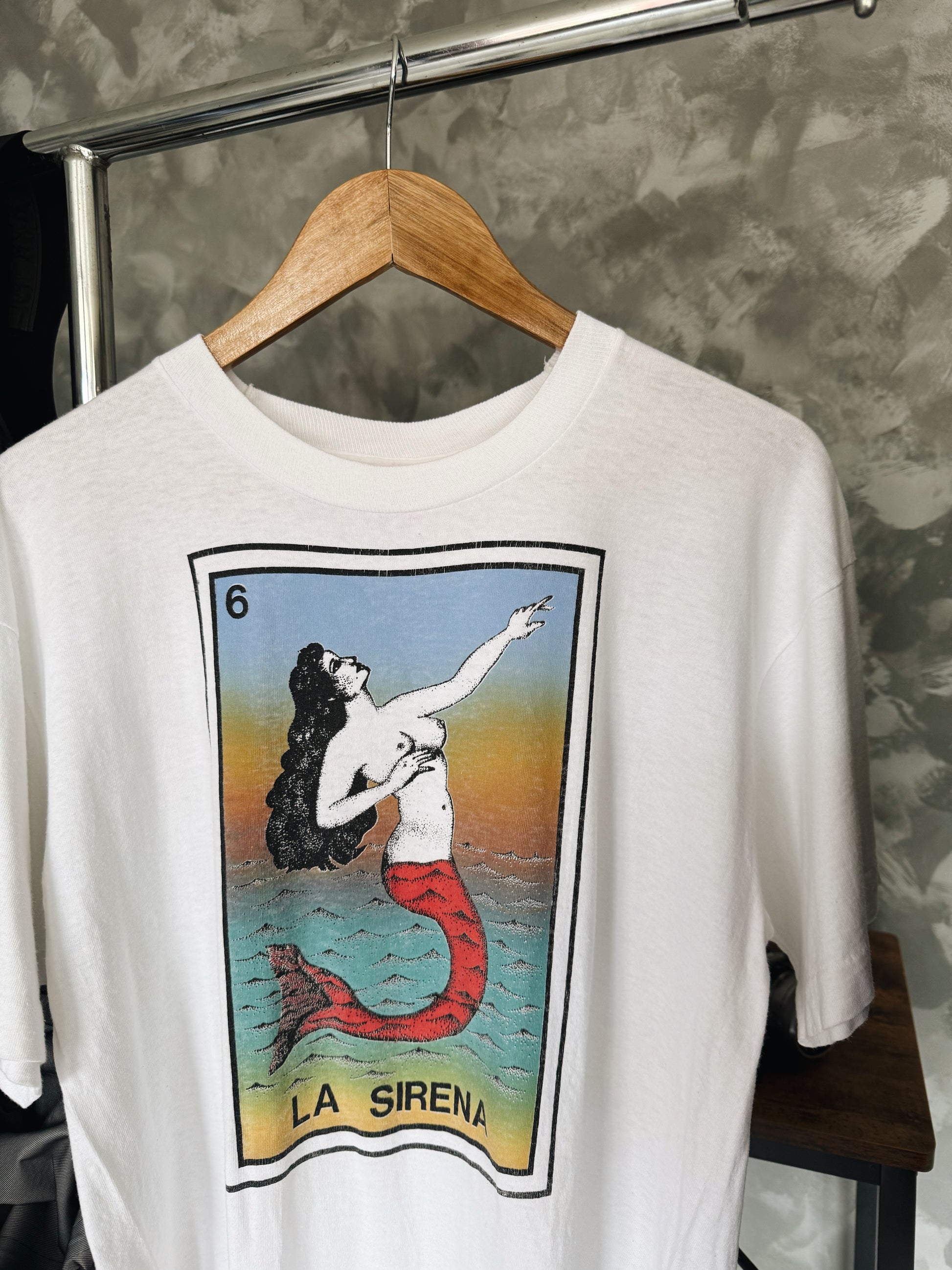 (BOXY M/L) VINTAGE LA SIRENA MERMAID TEE