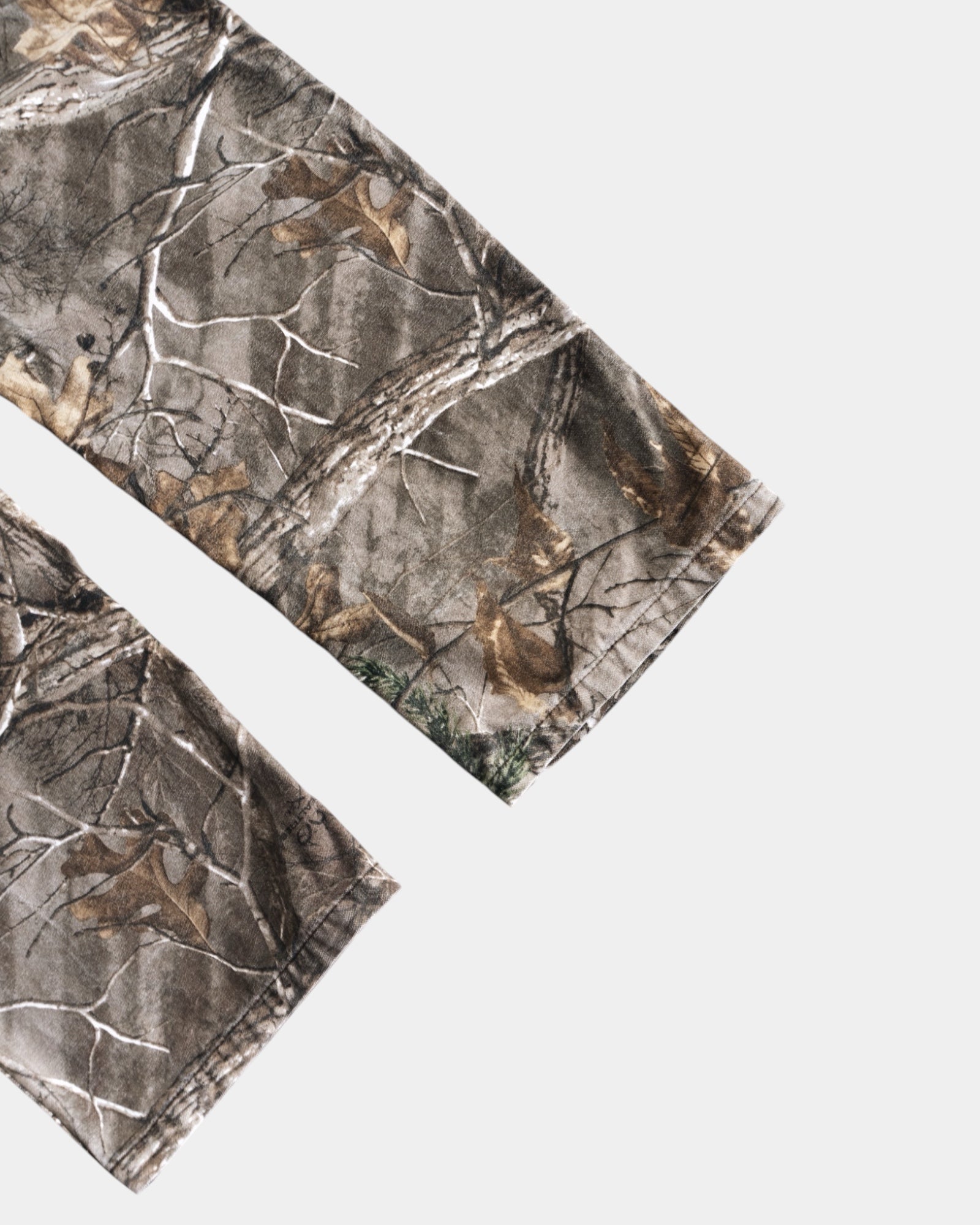 VINTAGE CARHARTT REALTREE CAMO PANTS