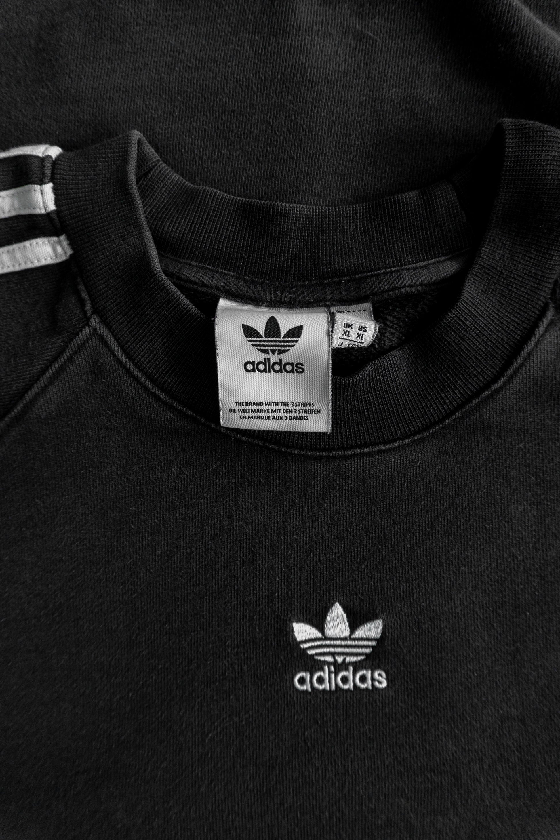 (BOXY L) ADIDAS CENTER BOXY CREWNECK