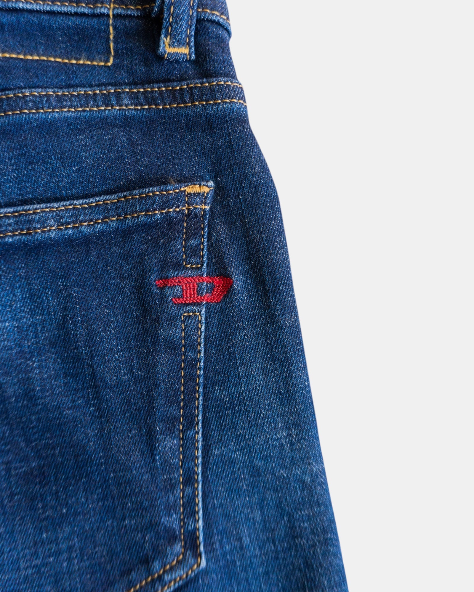 DIESEL NEW COWBOY DENIM PANTS (30x34)