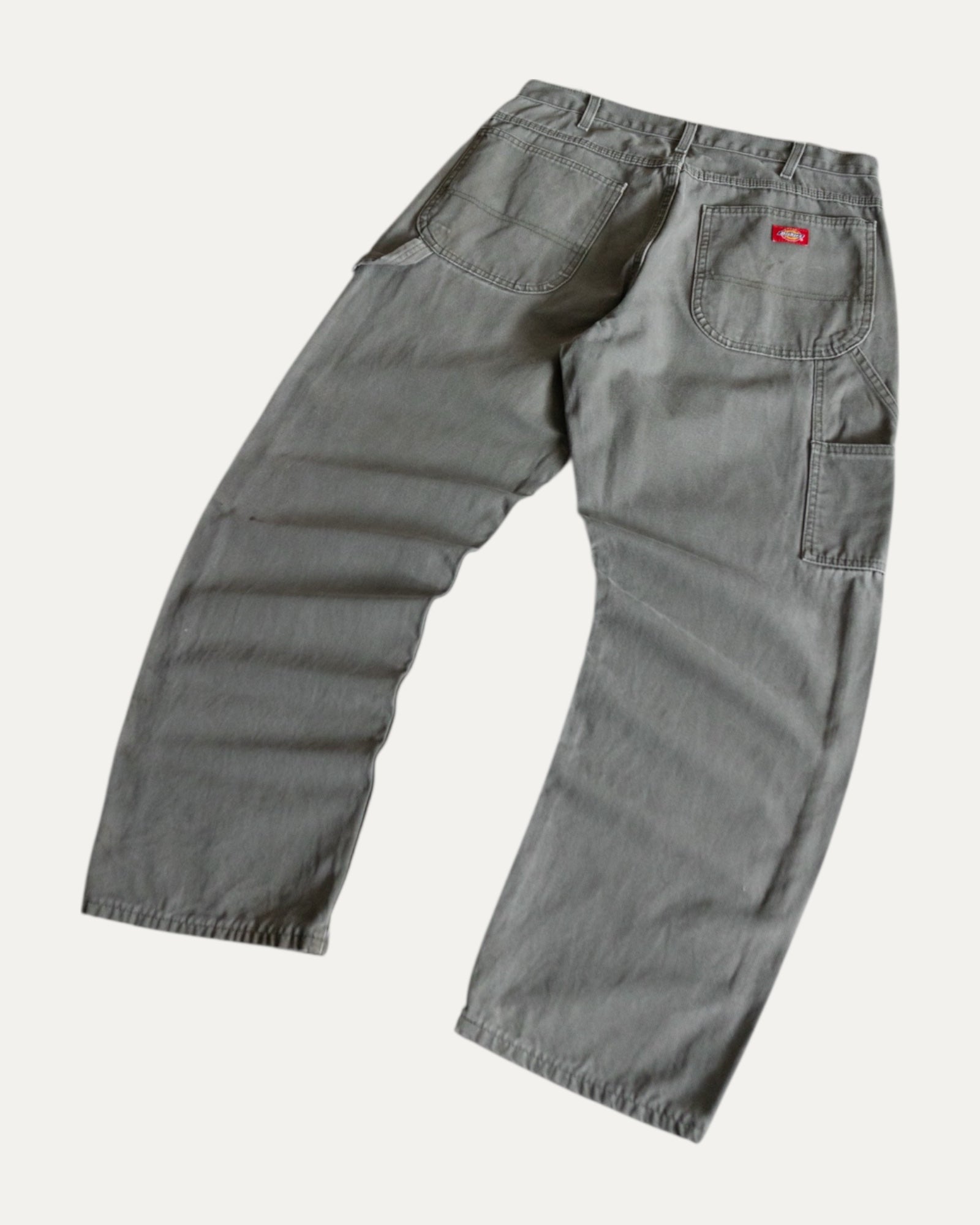 90’S VINTAGE DICKIES OLIVE GREEN CARPENTER PANTS - 34x30