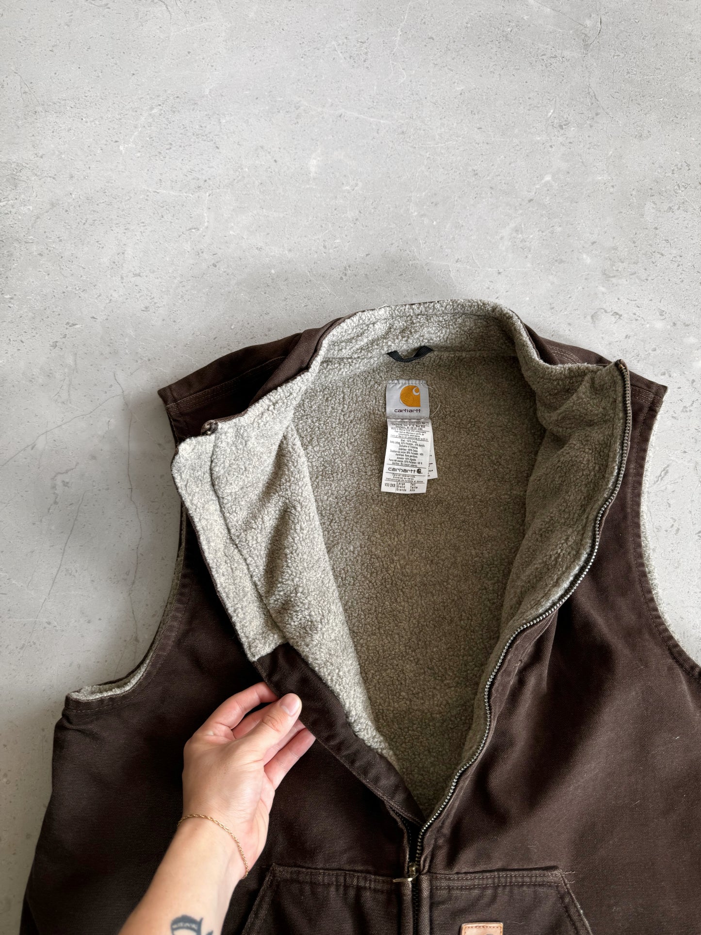 (L) CARHARTT MOCCA SANDSTONE VEST