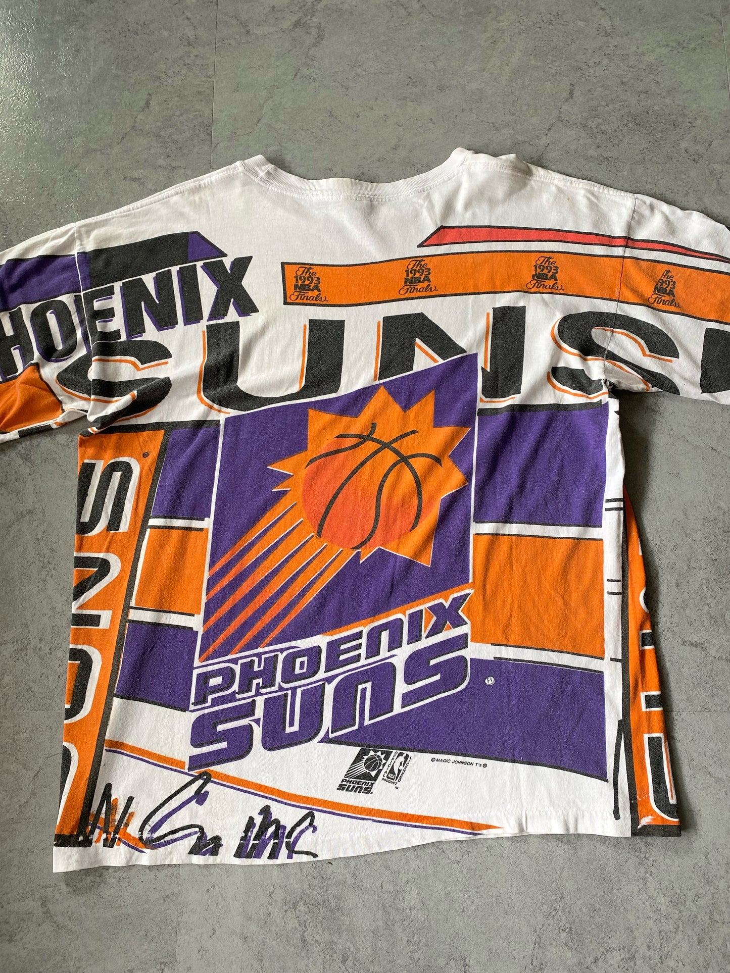 1993 VTG Phoenix Suns Magic Johnson AOP Tee