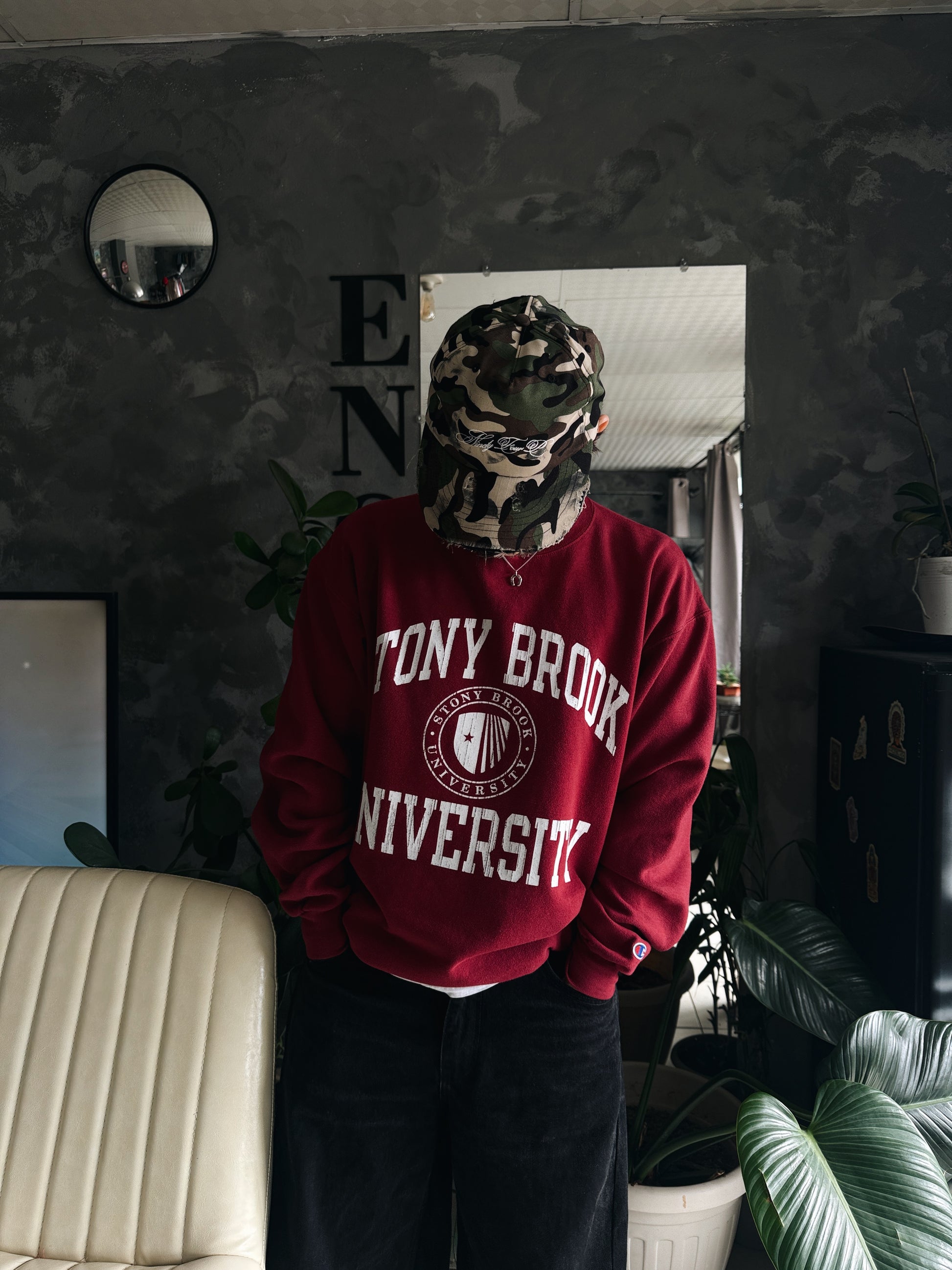 (BOXY L) VINTAGE CHAMPION STONY BROOK UNIVERSITY CREWNECK