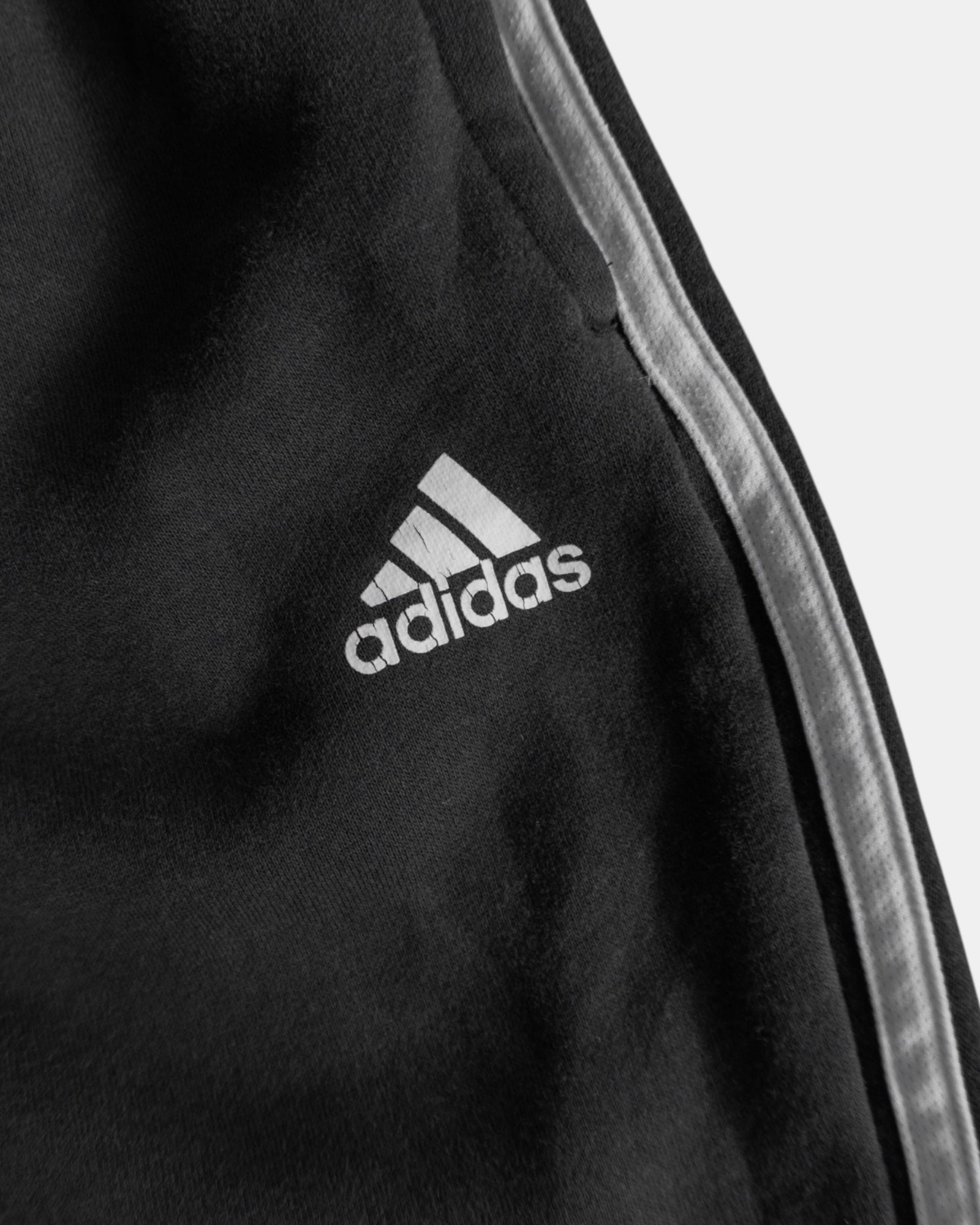 ADIDAS BLACK JOGGER - L