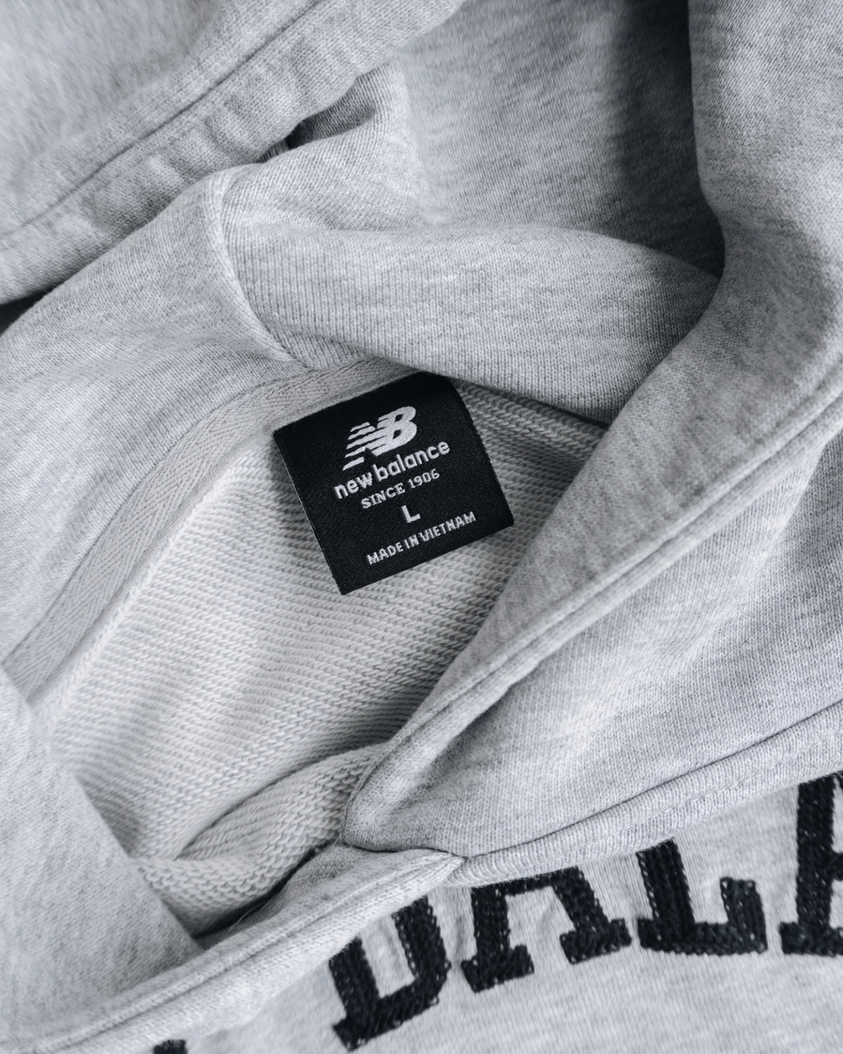 (L) NEW BALANCE TYPE RETRO HOODIE