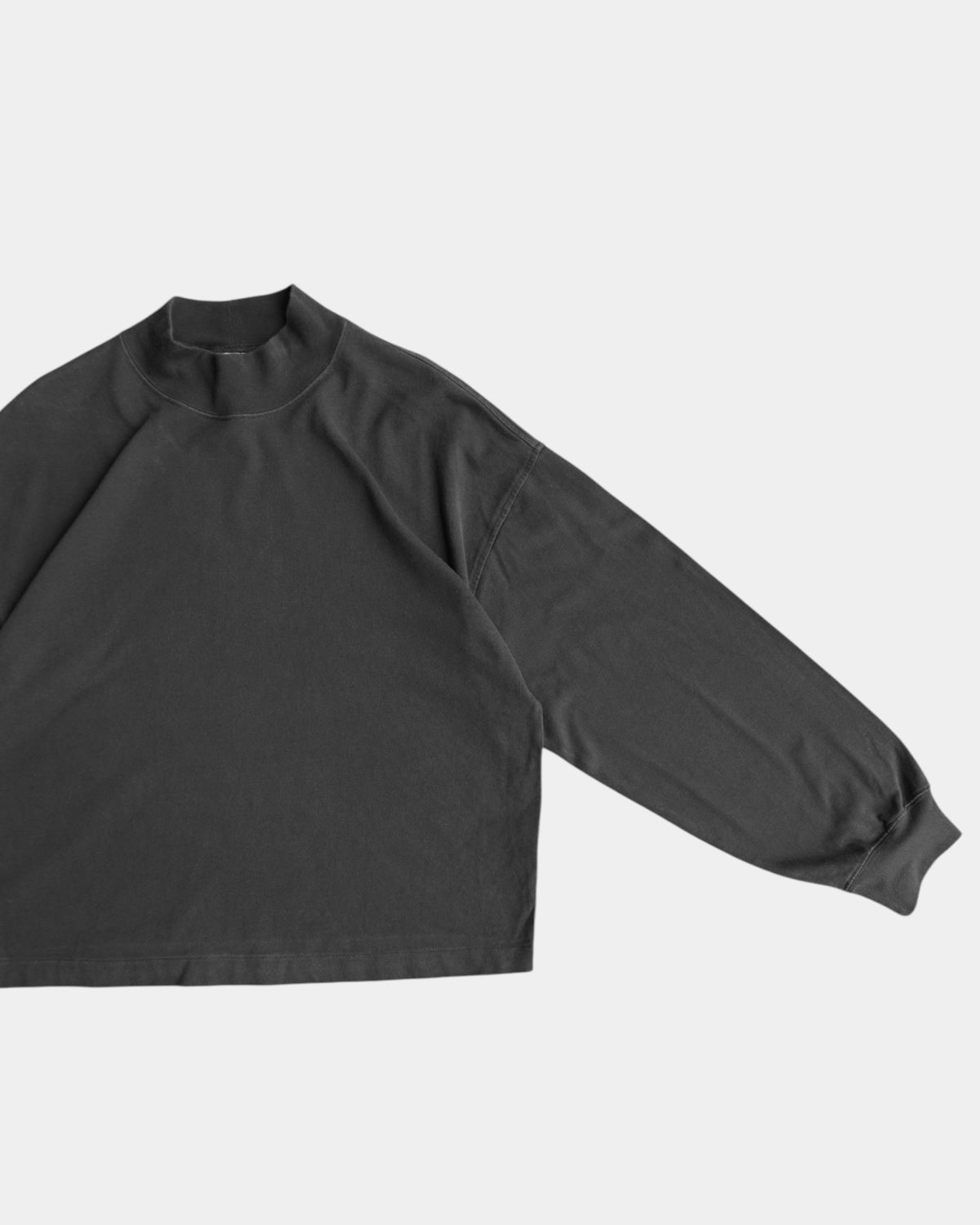(M) UNIQLO GRAY TYPE YZY LONG SLEEVE
