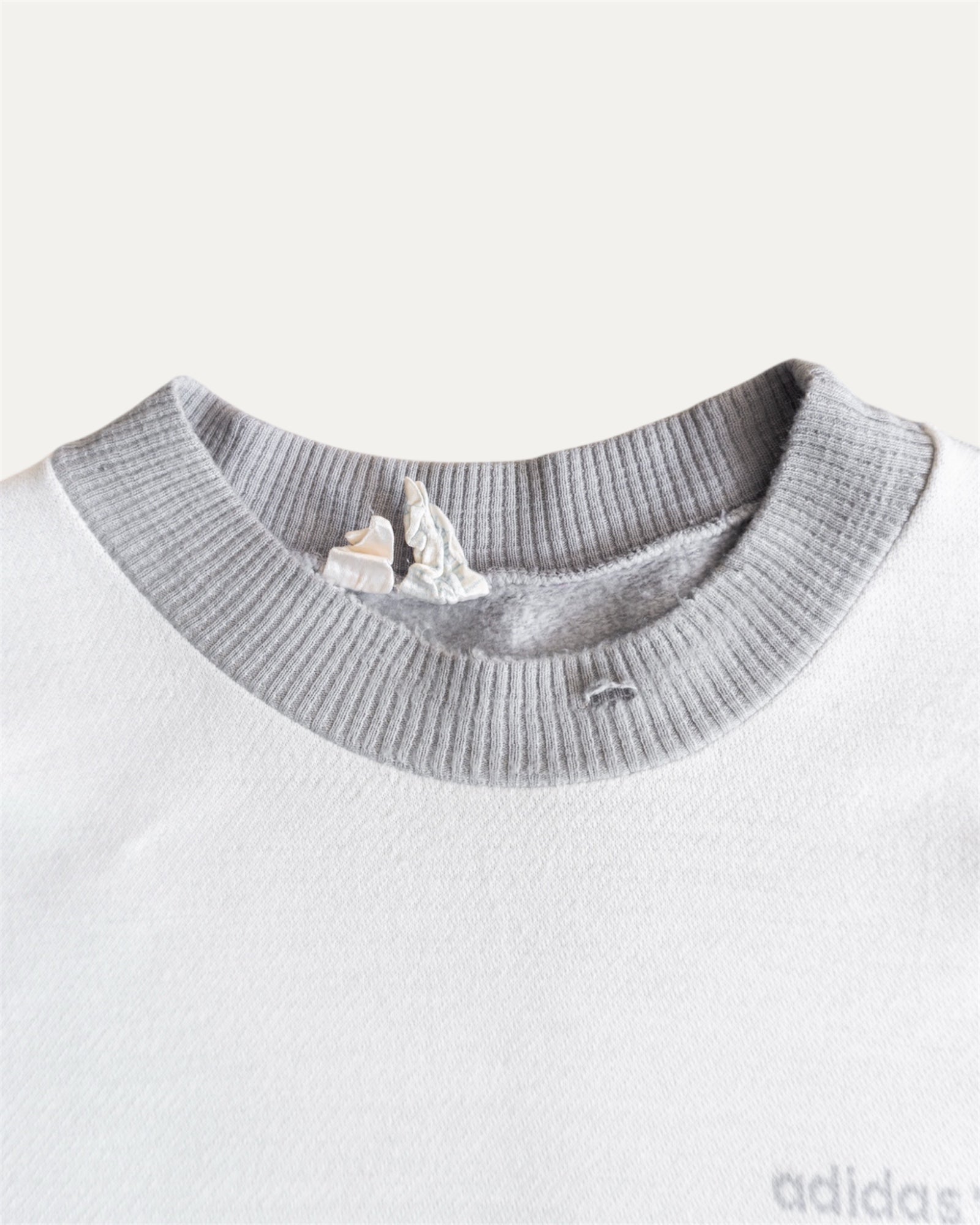 (M) 80’S VINTAGE ADIDAS SWEATER