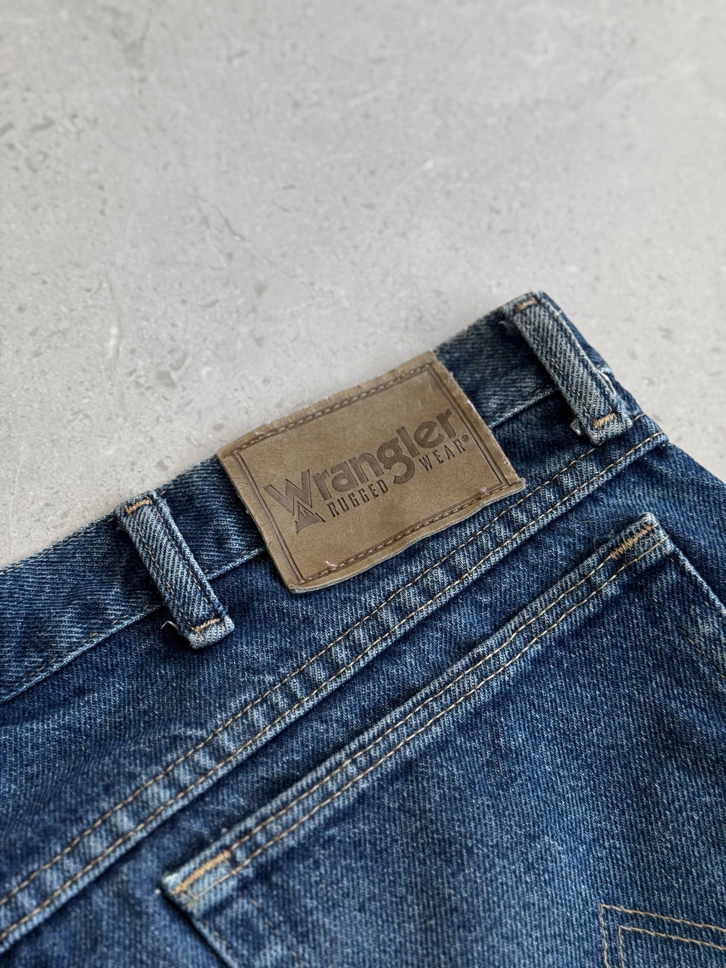 WRANGLER DENIM SHORT WORKWEAR - 36