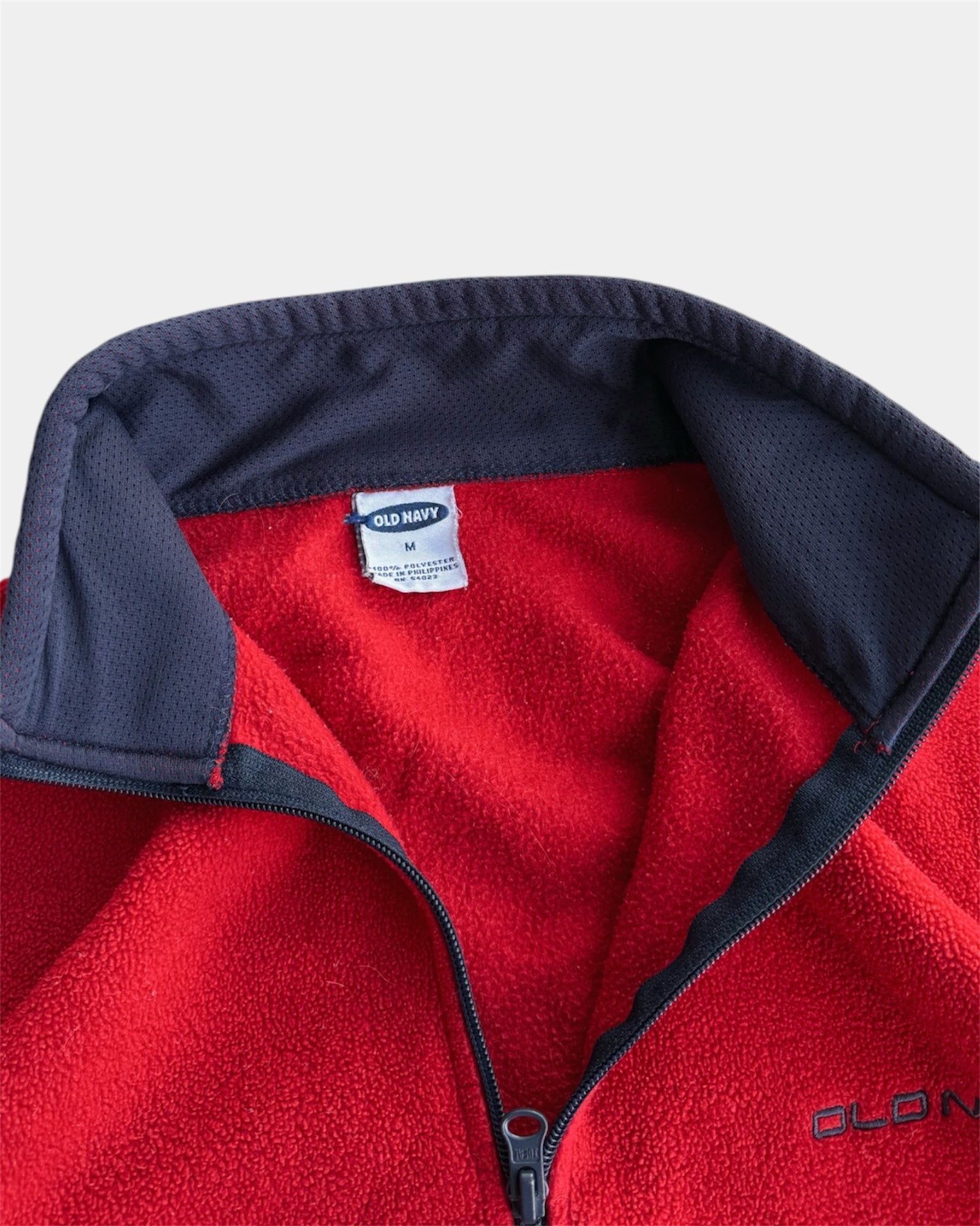 (M) OLD NAVY RETRO FLEECE SWEATER