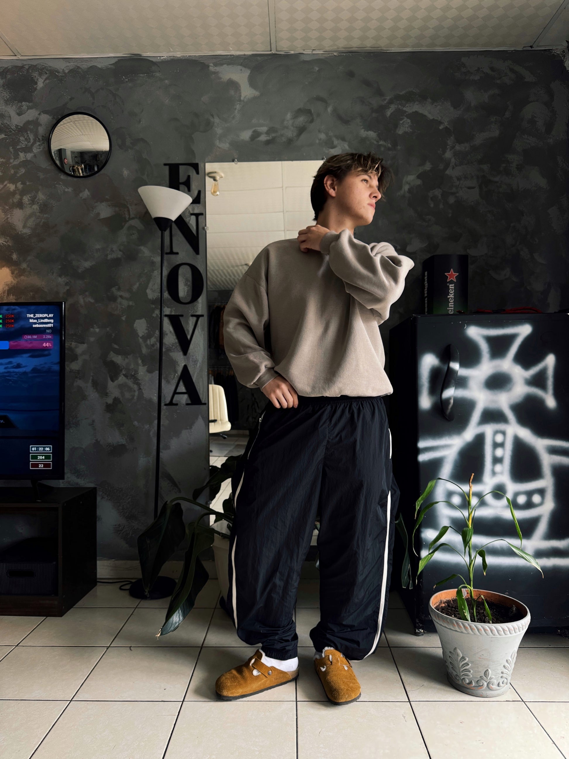 (XL) NIKE BLACK TRACK PANTS