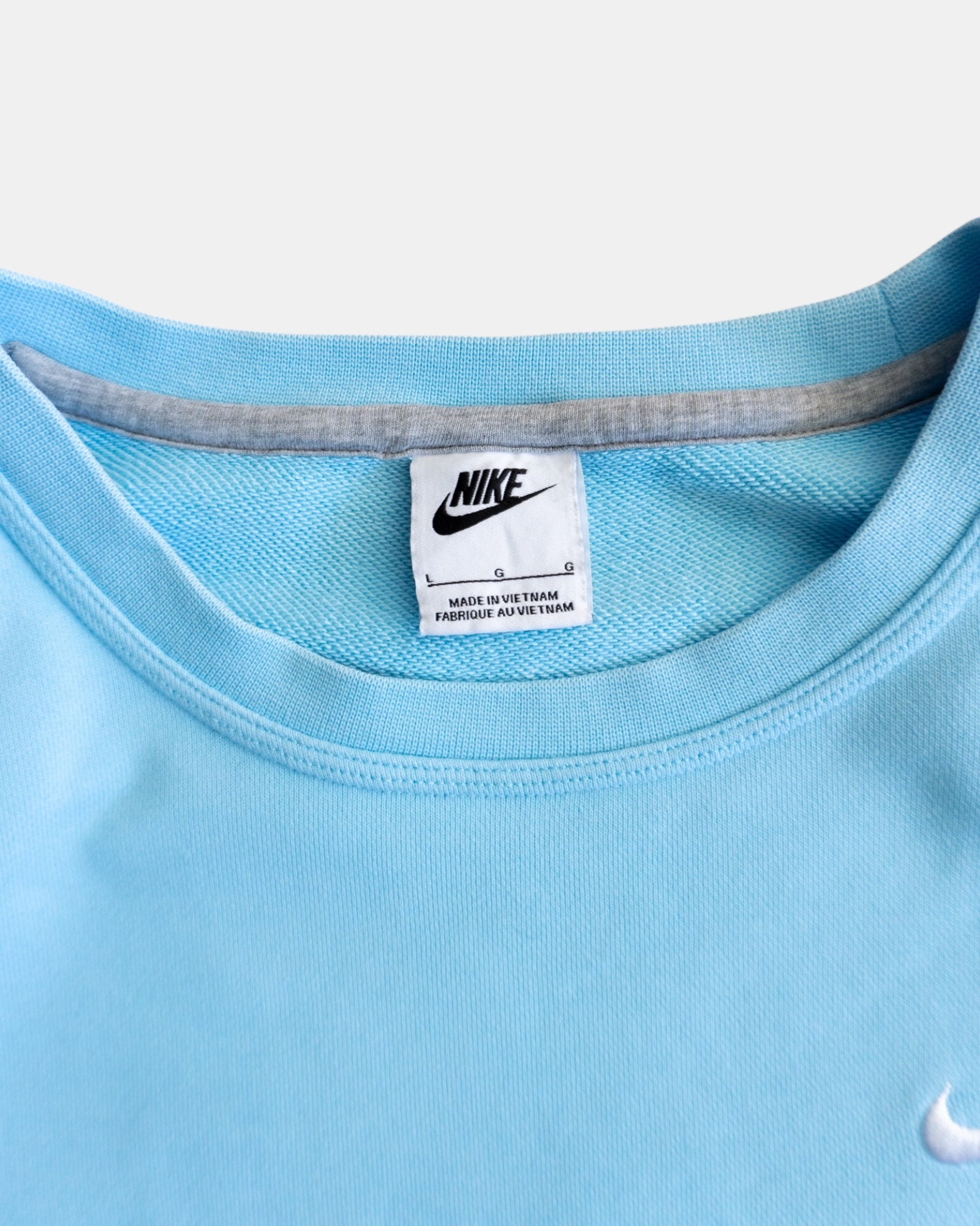(L) NIKE SKY BLUE CREWNECK