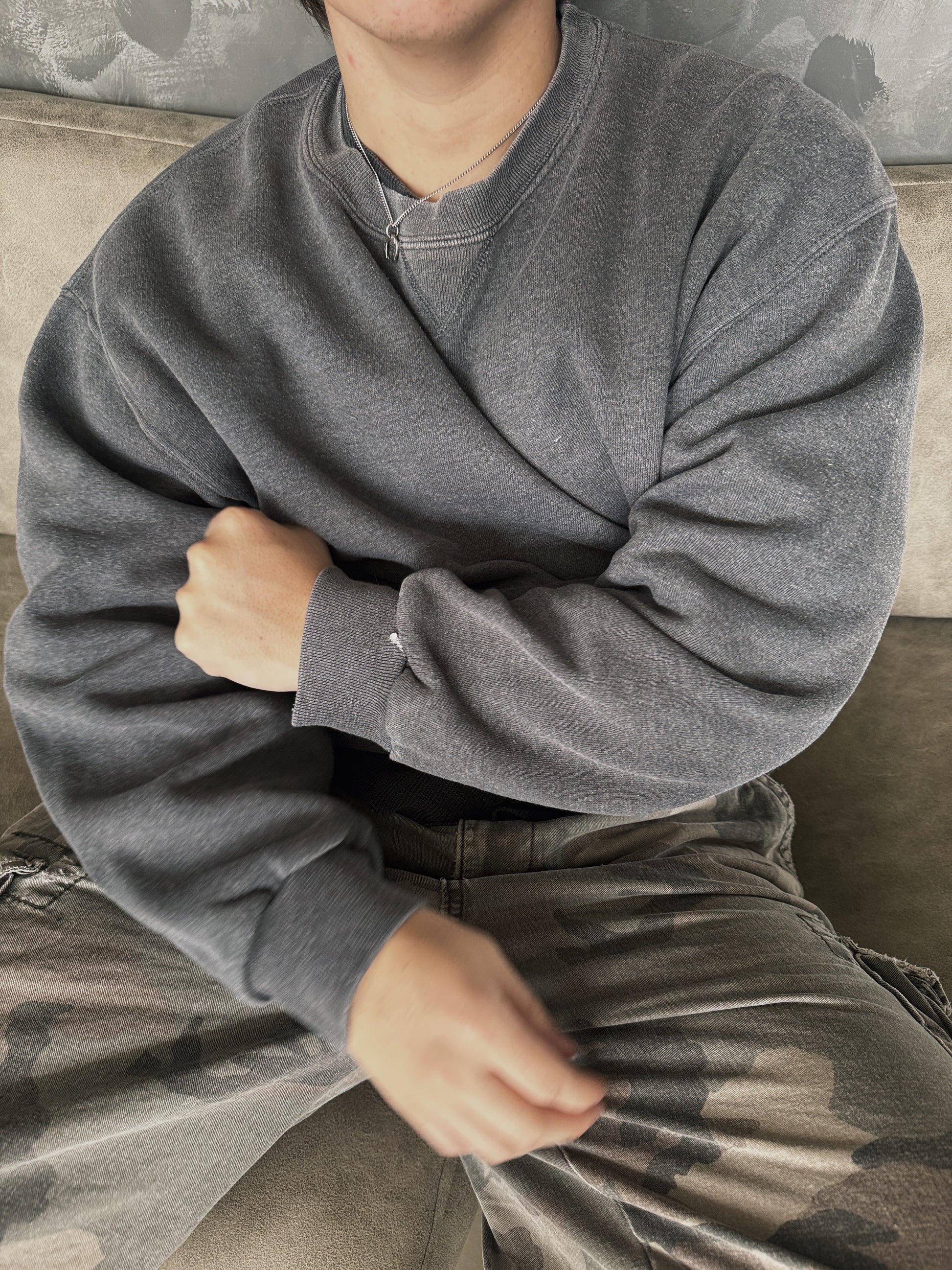 (BOXY L) VINTAGE RUSSELL SUN FADED CREWNECK