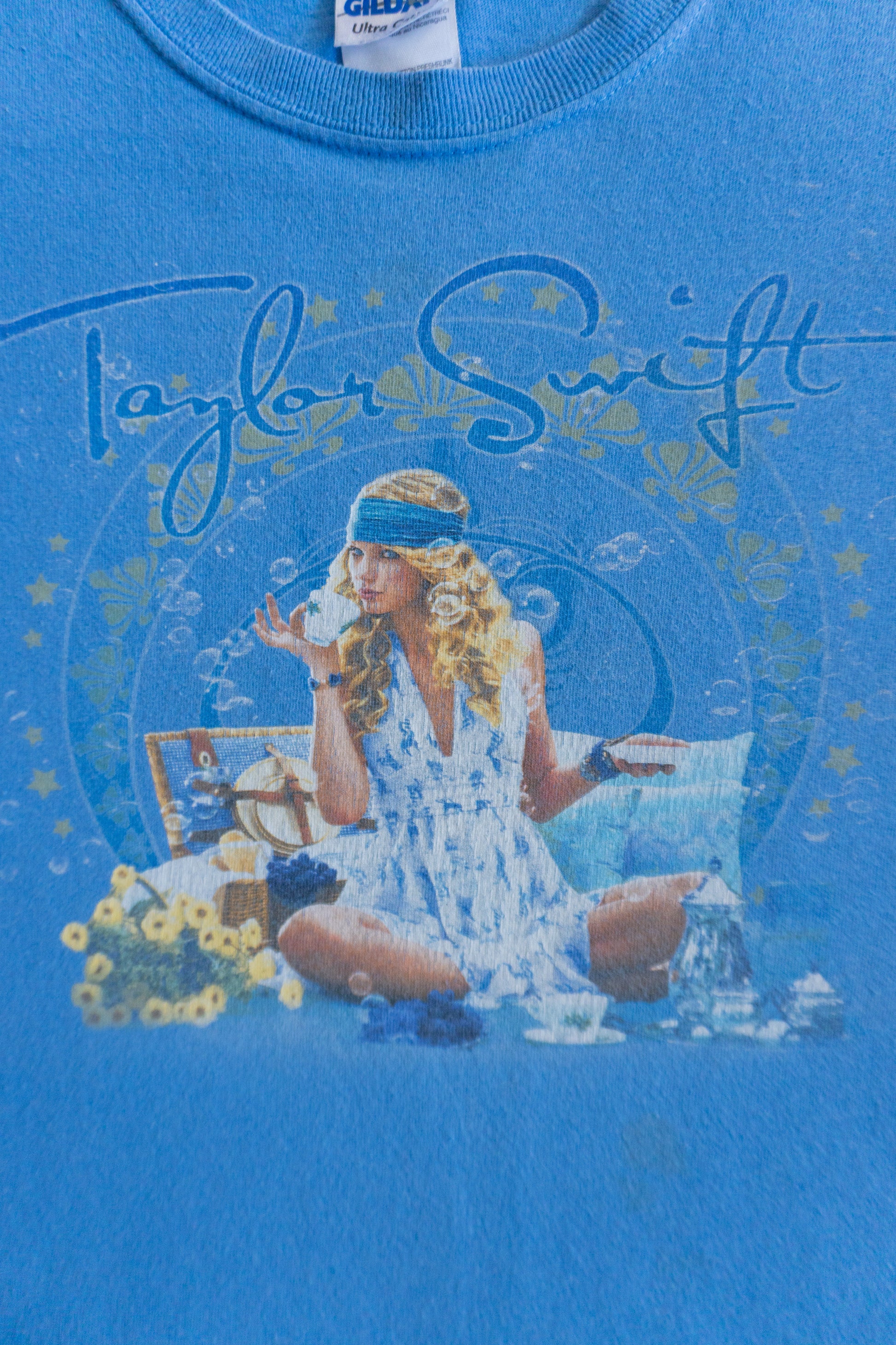 (S) VINTAGE TAYLOR SWIFT FEARLESS TOUR TEE