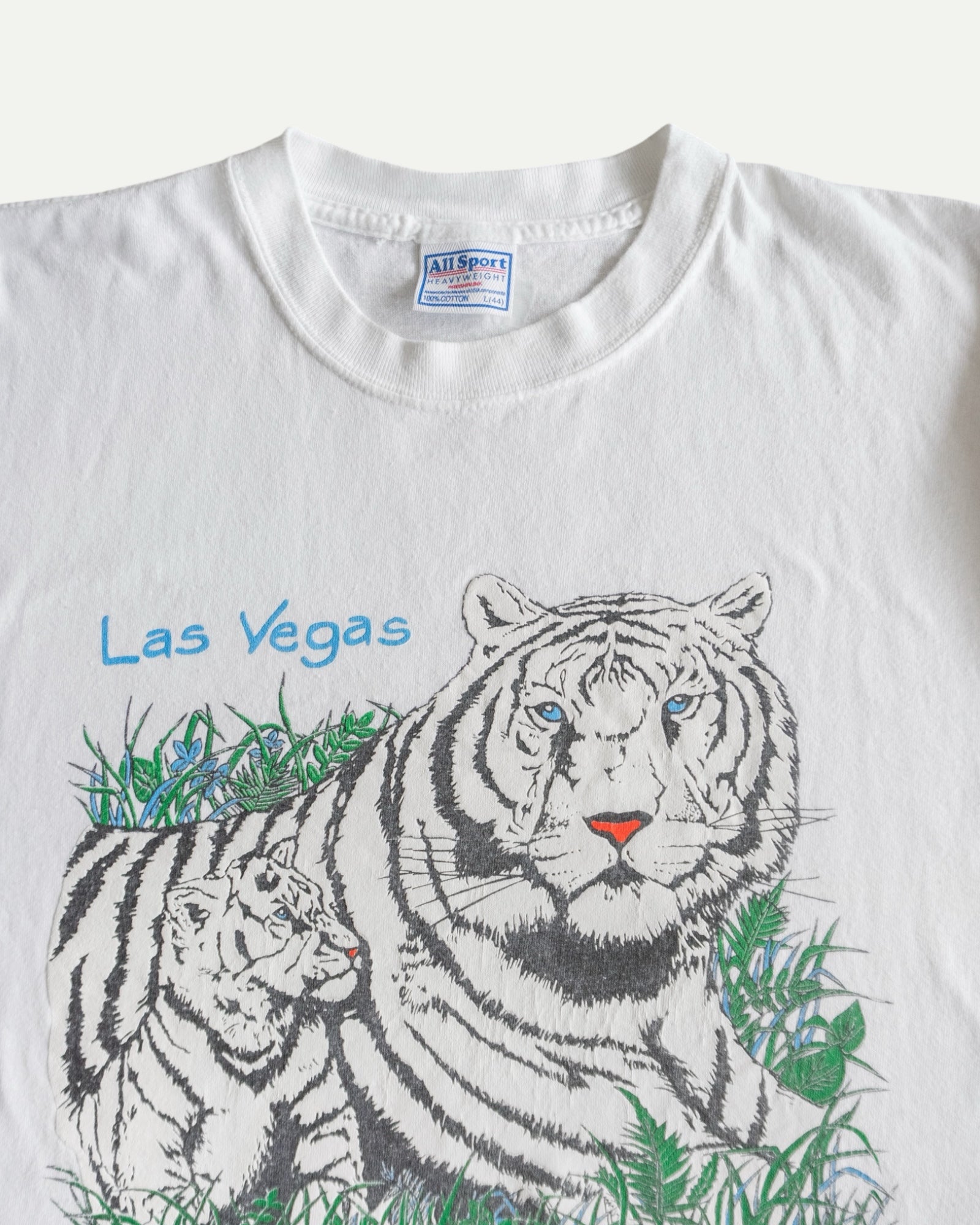 (L) 90’S VINTAGE LAS VEGAS WHITE TIGER BLUE EYES ANIMAL ART TEE