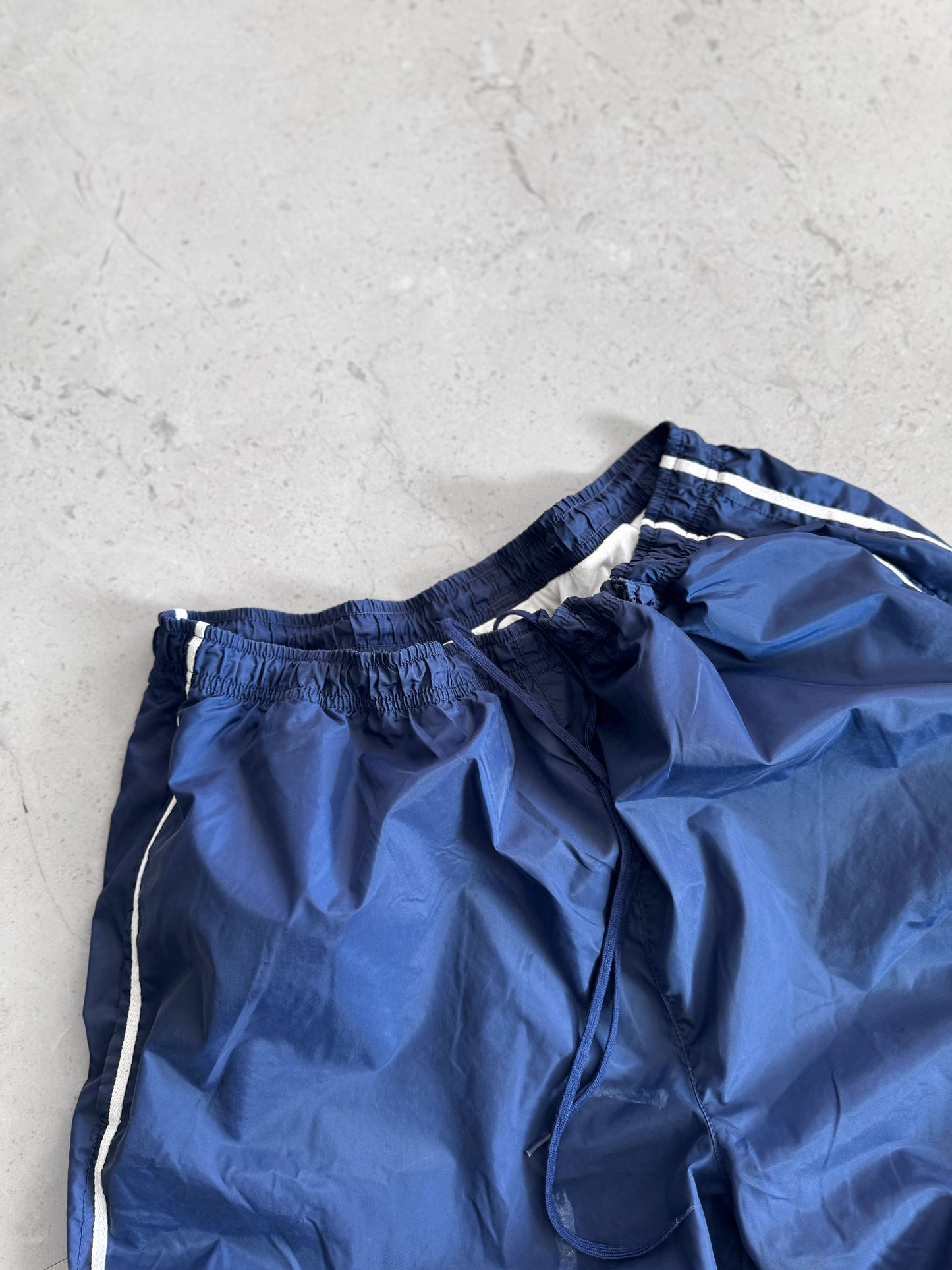 (XL) VINTAGE ADIDAS RETRO TRACK PANTS