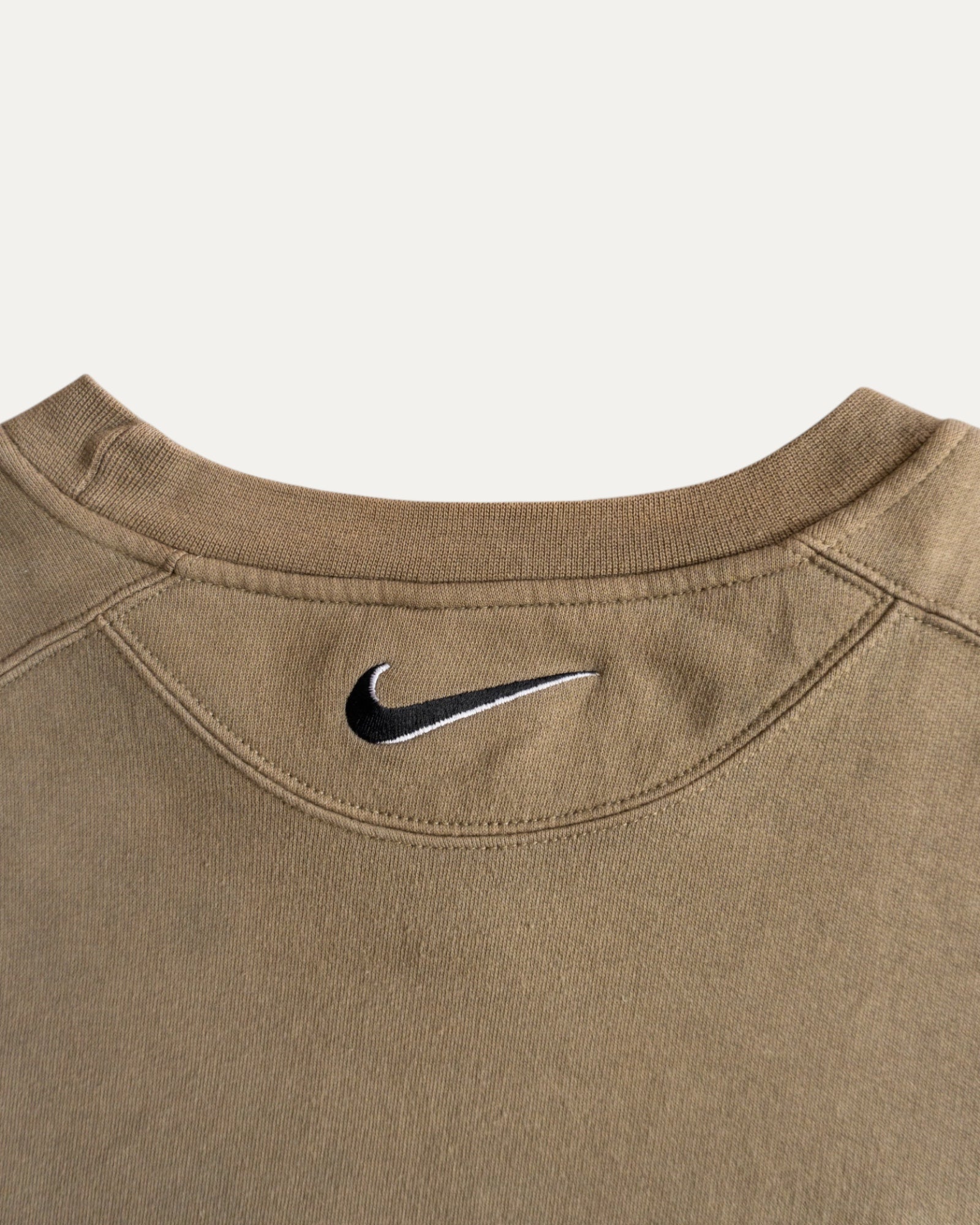 (FIT L) 90’S VINTAGE NIKE CREWNECK
