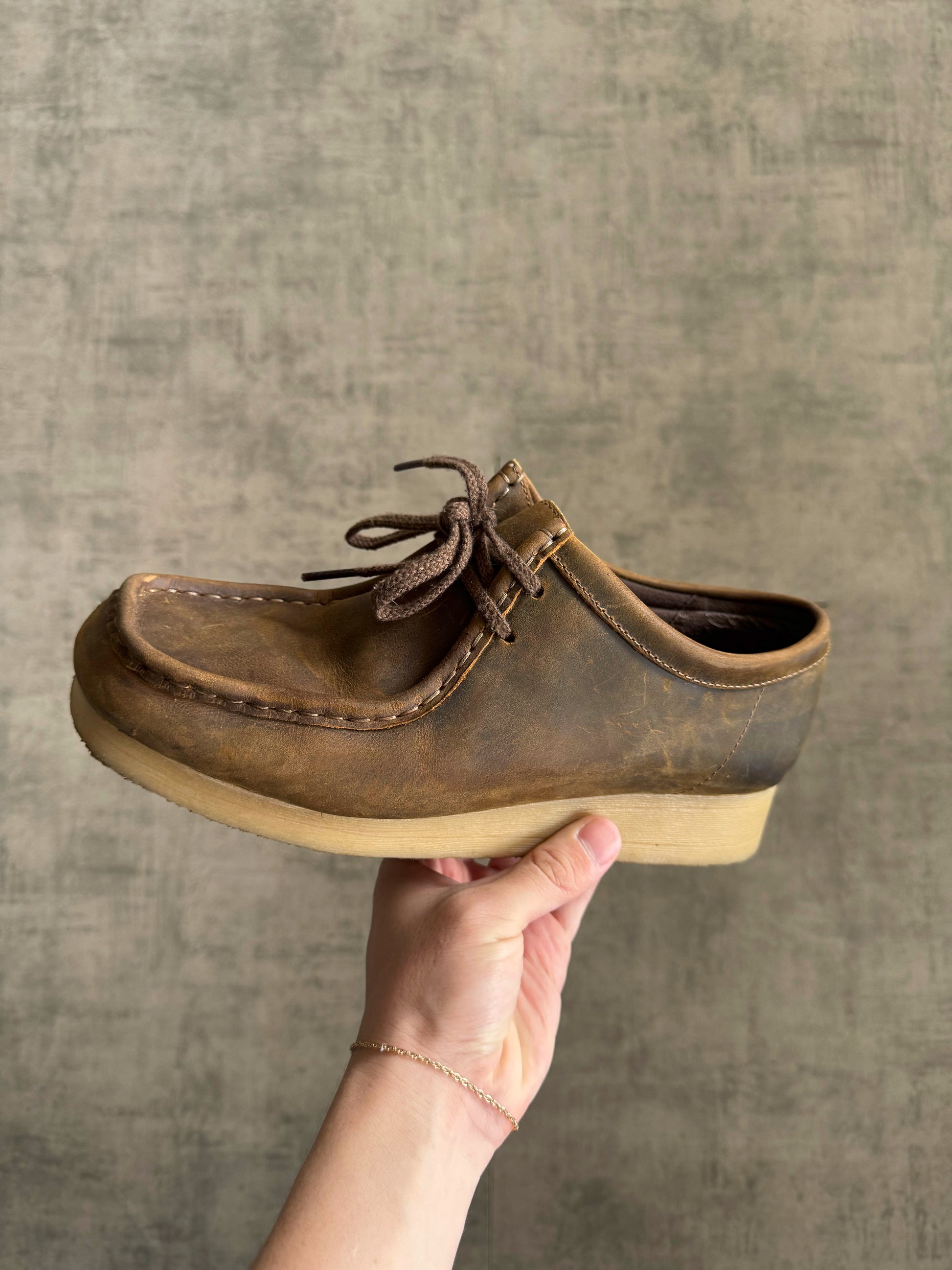CLARKS FADED BROWN