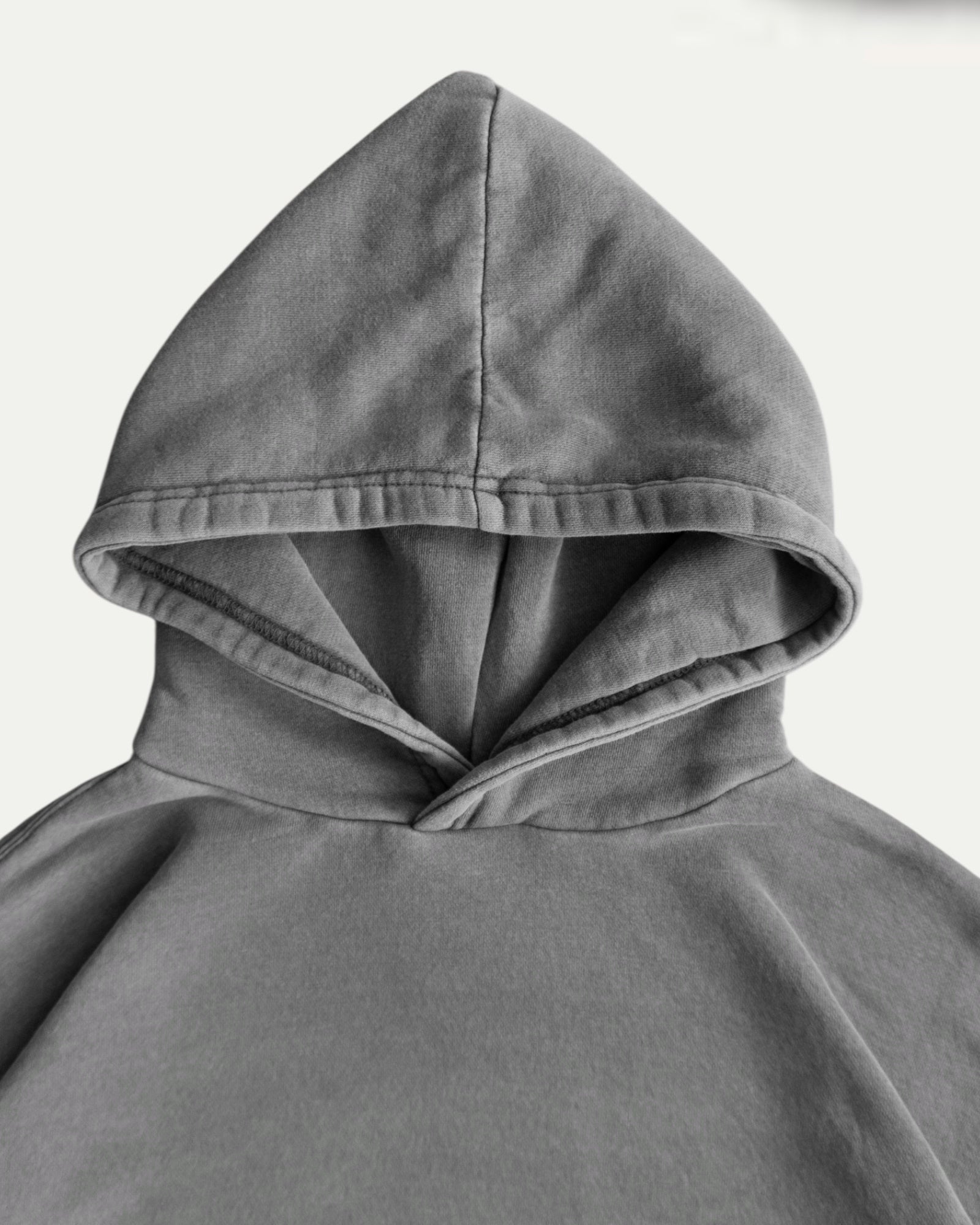 (BOXY M) GRAY FADED BOXY HOODIE