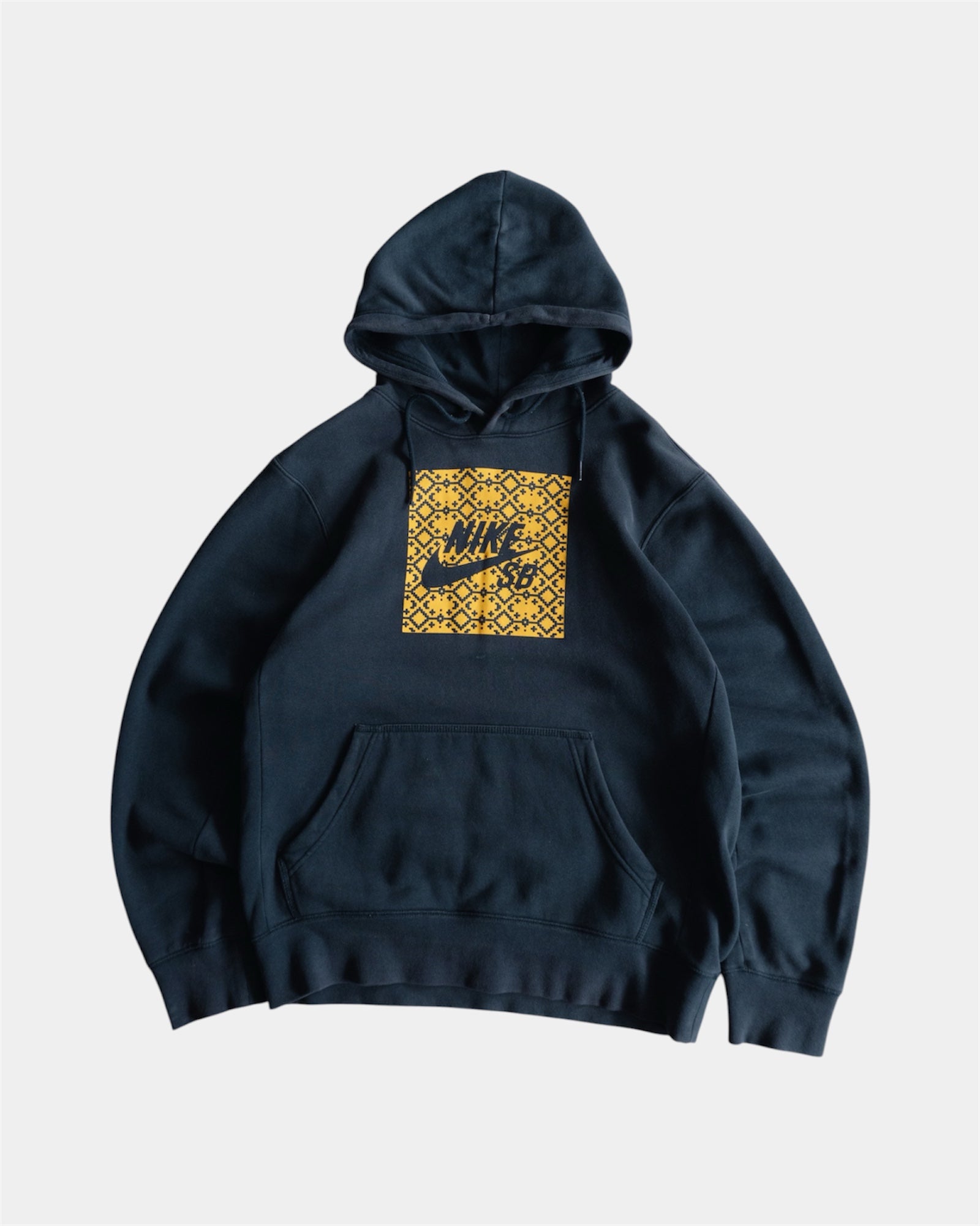 (M) NIKE HOODIE