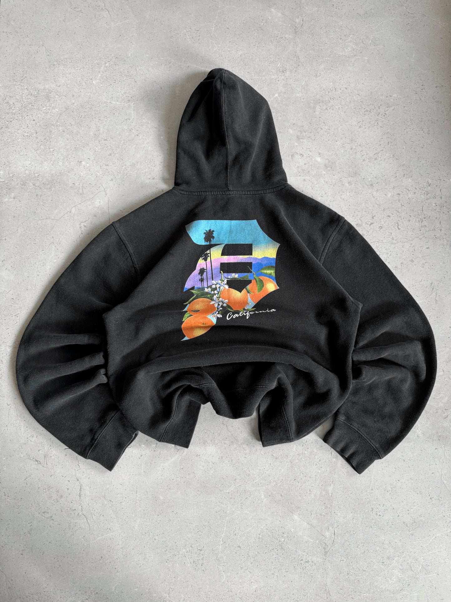 (M) Primitive Hoodie