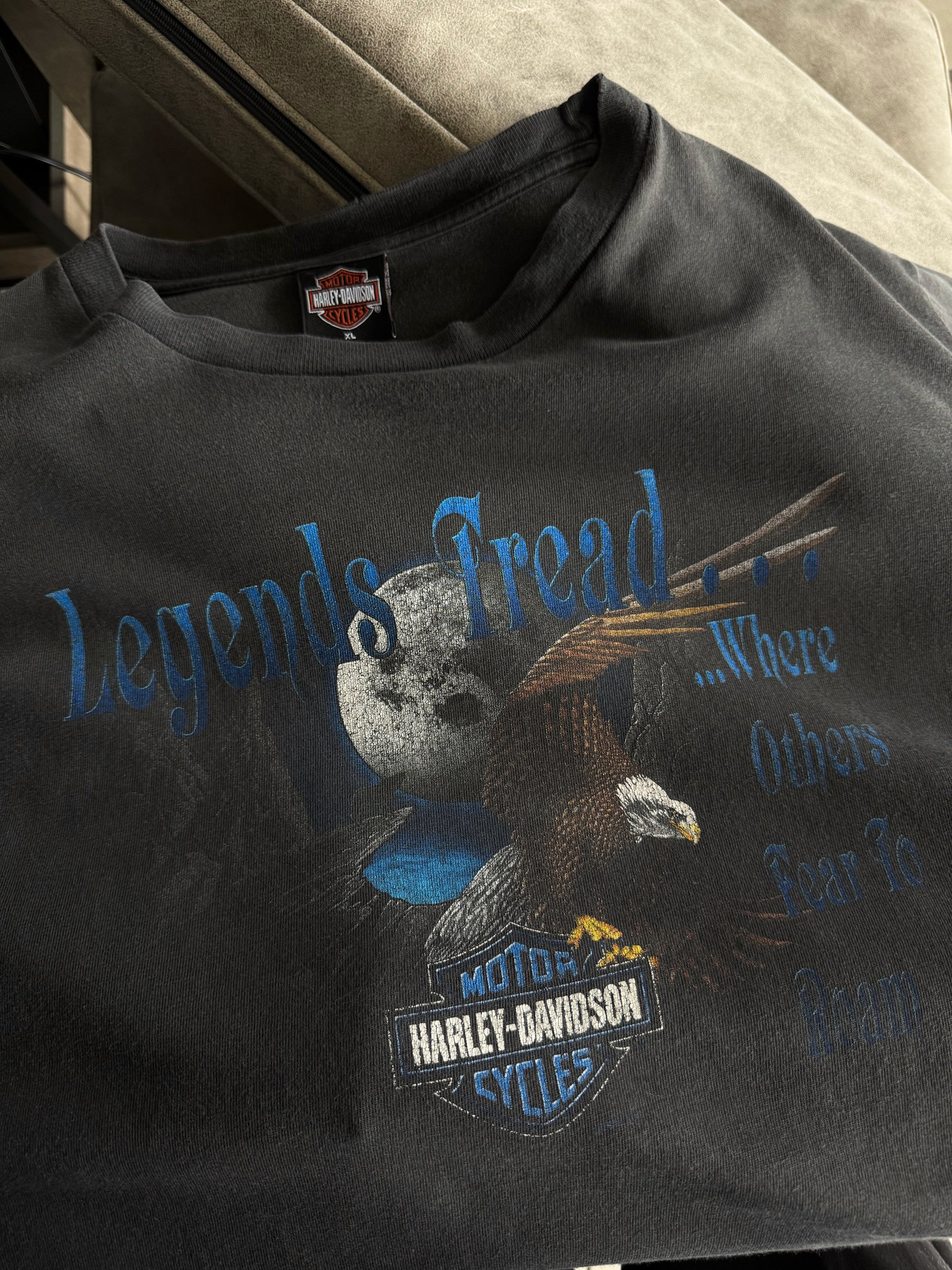 (XL) 00’S VINTAGE HARLEY DAVIDSON FADED TEE