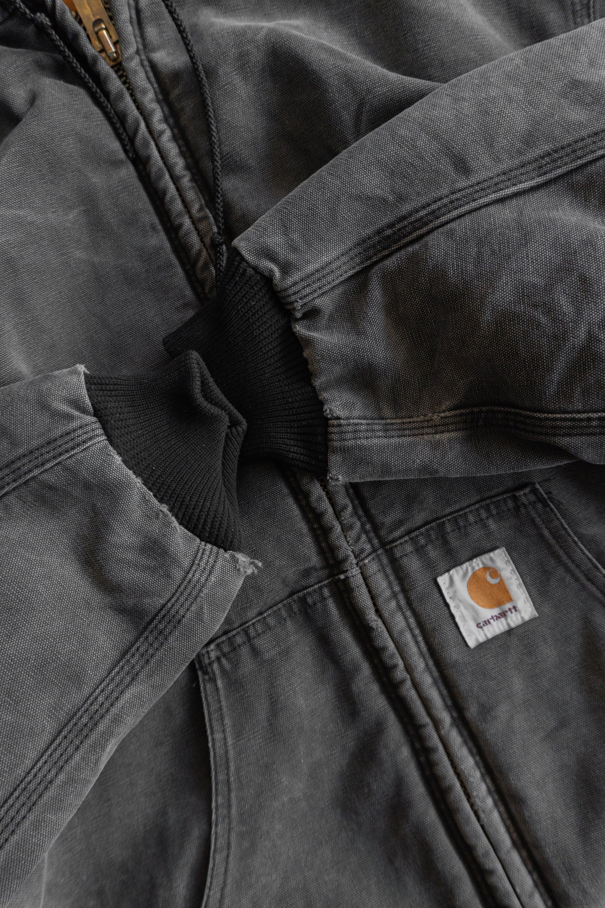(L) VINTAGE CARHARTT SUN FADED ACTIVE JACKET