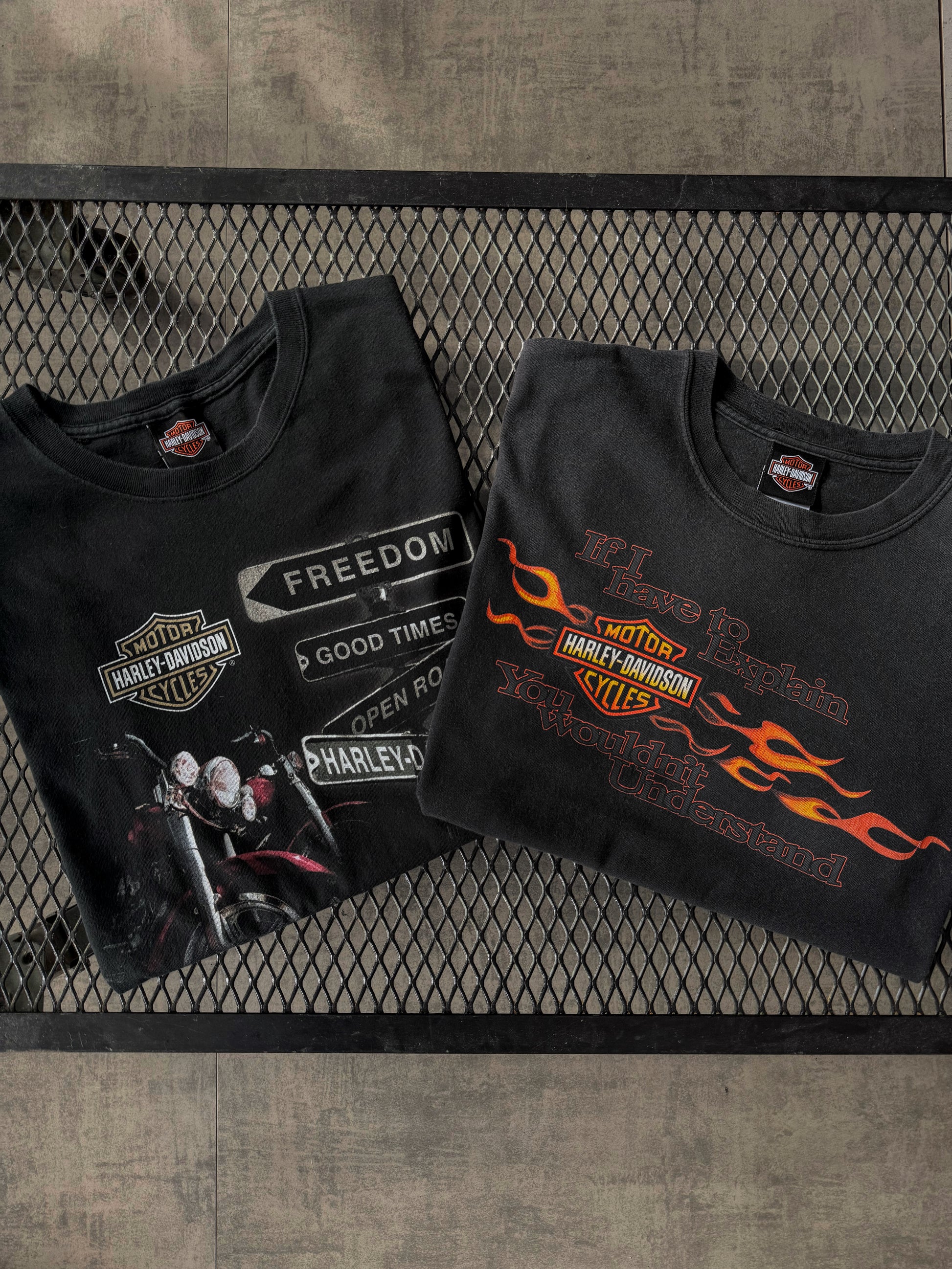 (M) VINTAGE HARLEY DAVIDSON FLAMES FADED TEE