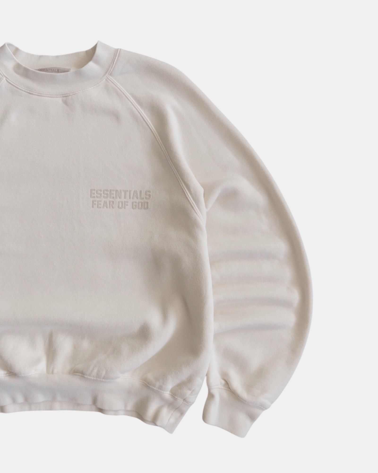 (BOXY M) ESSENTIALS CREWNECK