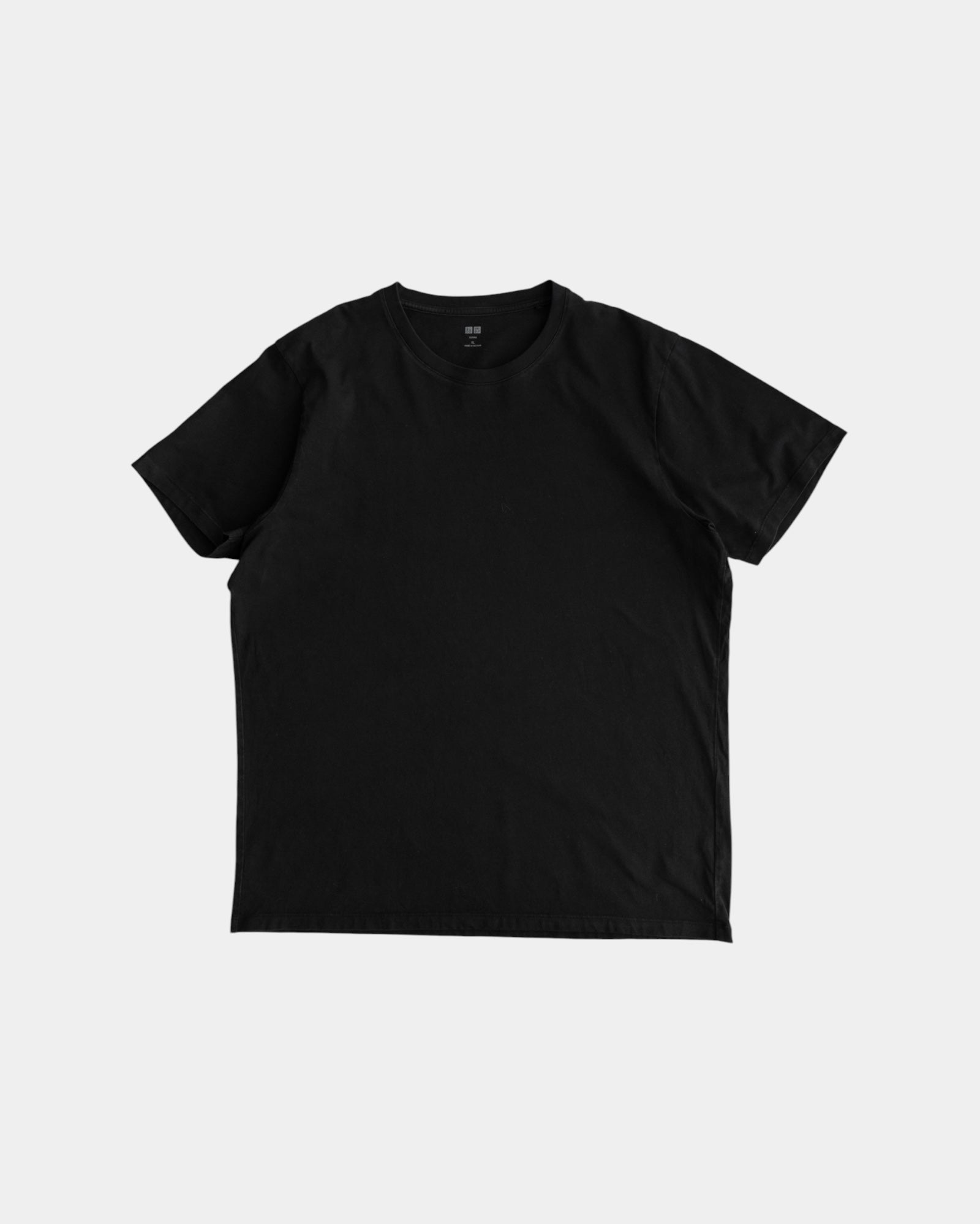 (XL) UNIQLO BLANK TEE