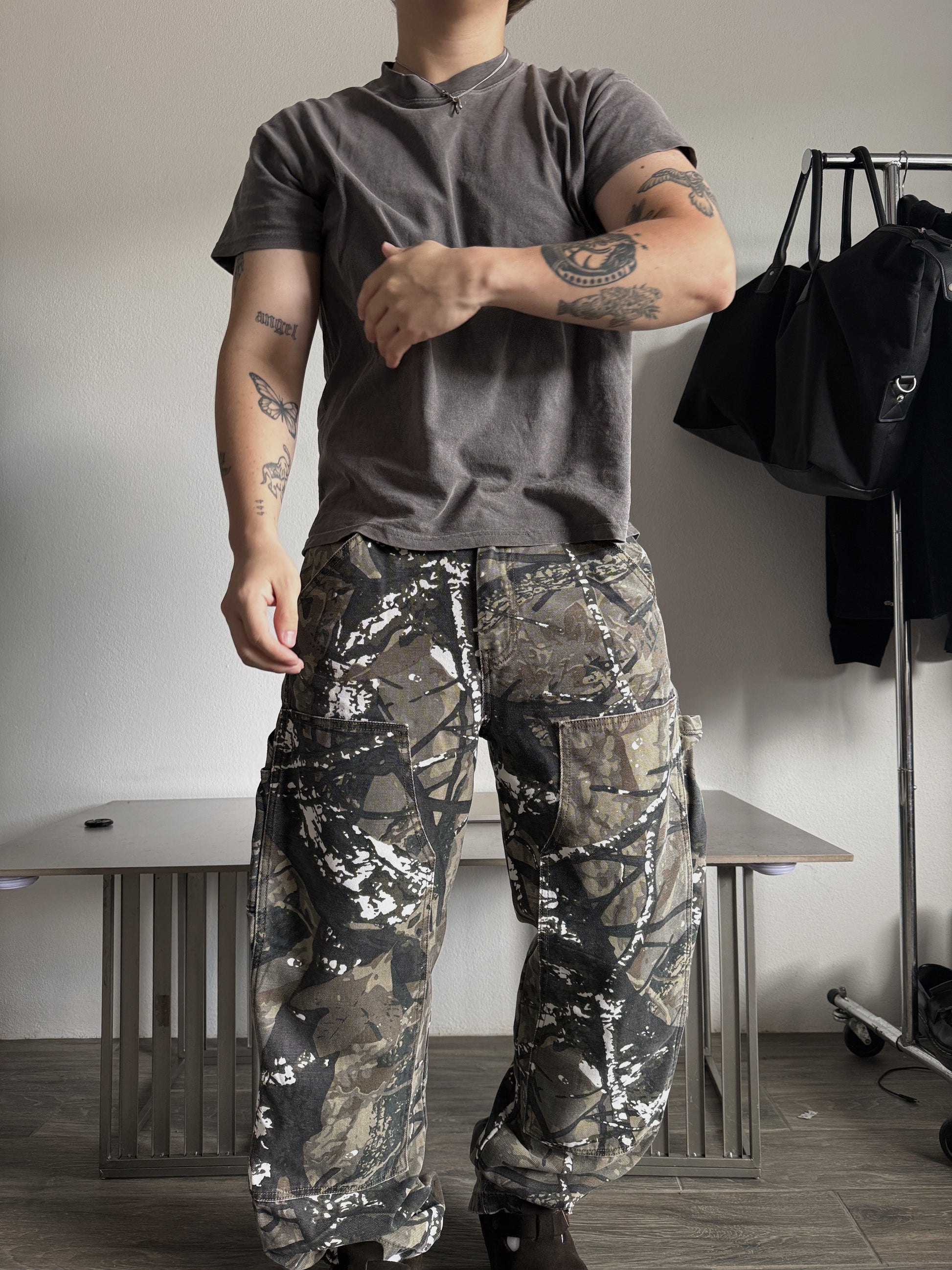 DOUBLE KNEE CAMO TYPE REALTREE PANTS - 32x32