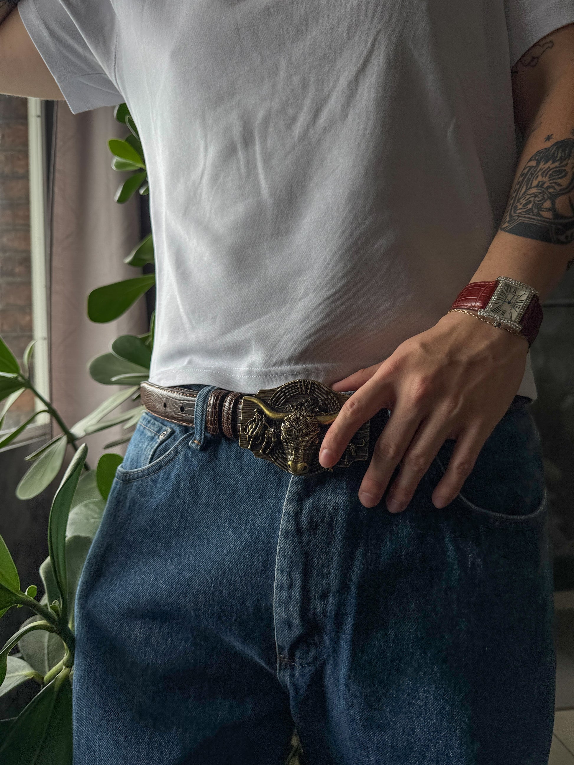 COWBOY BULL HEAD BELT BUCKLE