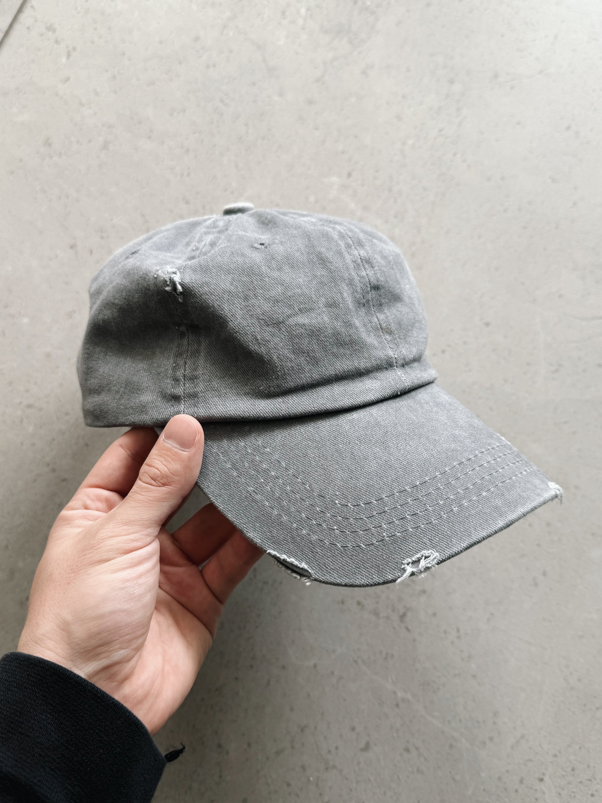 DISTRESSED SUN FADED HAT