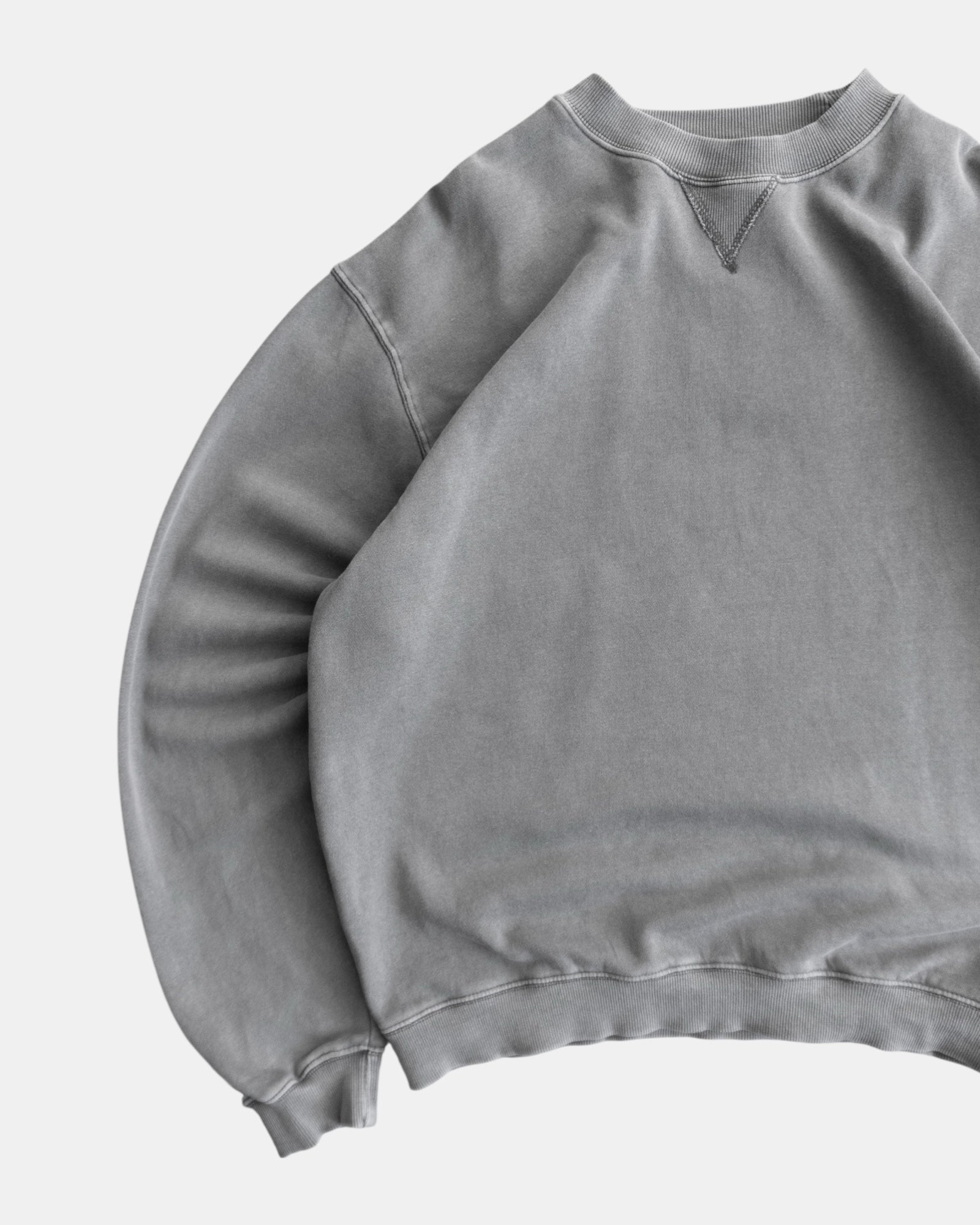 (BOXY M) PACSUN FADED CREWNECK