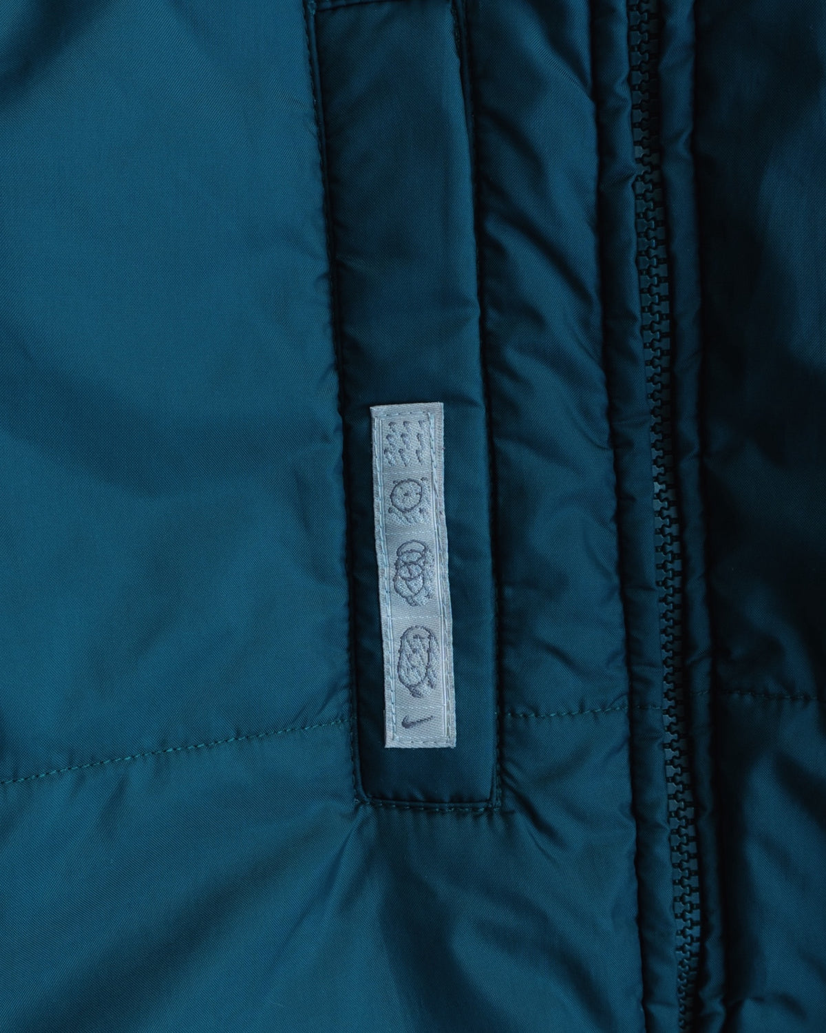 (L) 90’S VINTAGE NIKE REVERSIBLE JACKET