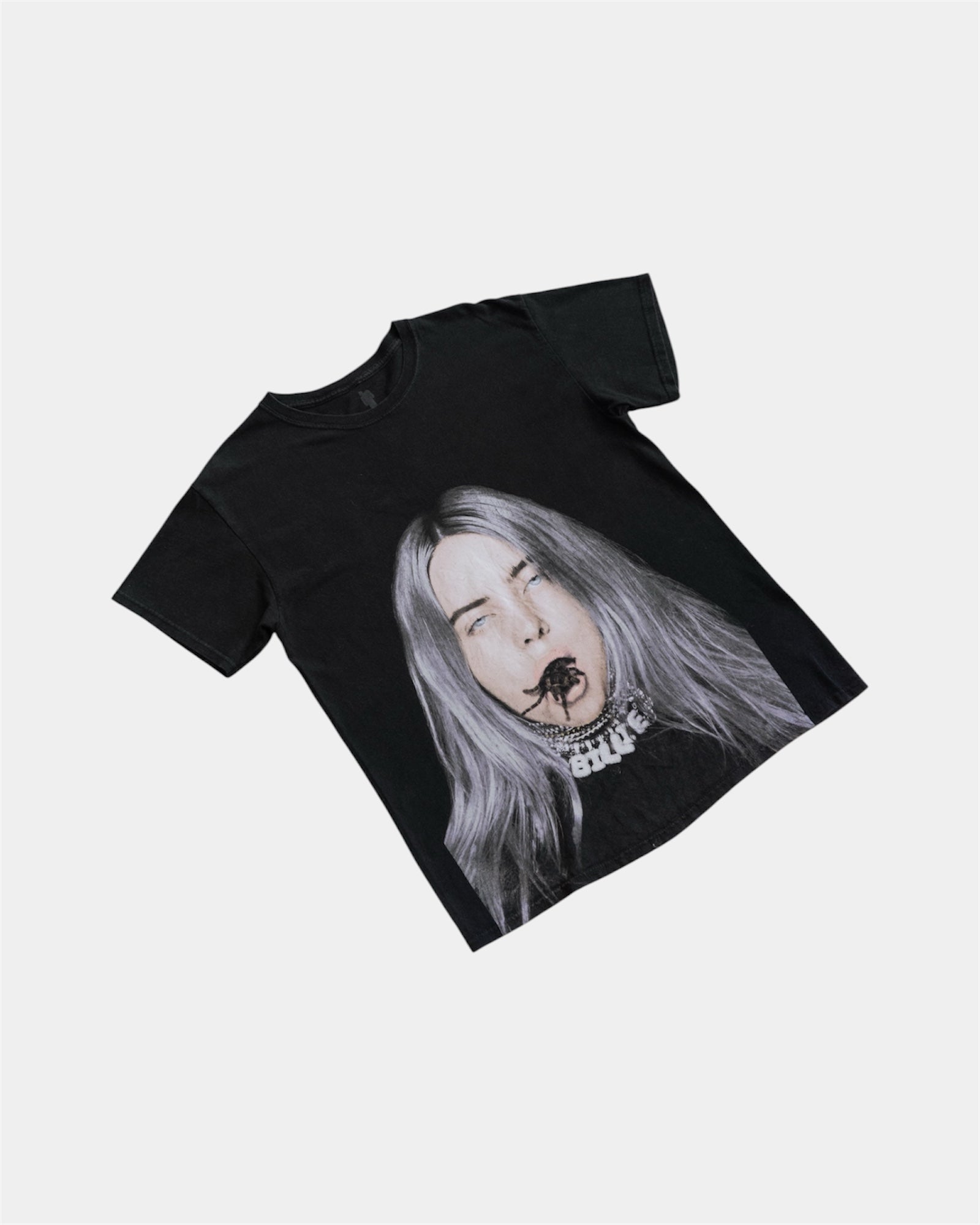 (L) BILLIE EILISH TARÁNTULA SPIDER MOUTH TEE