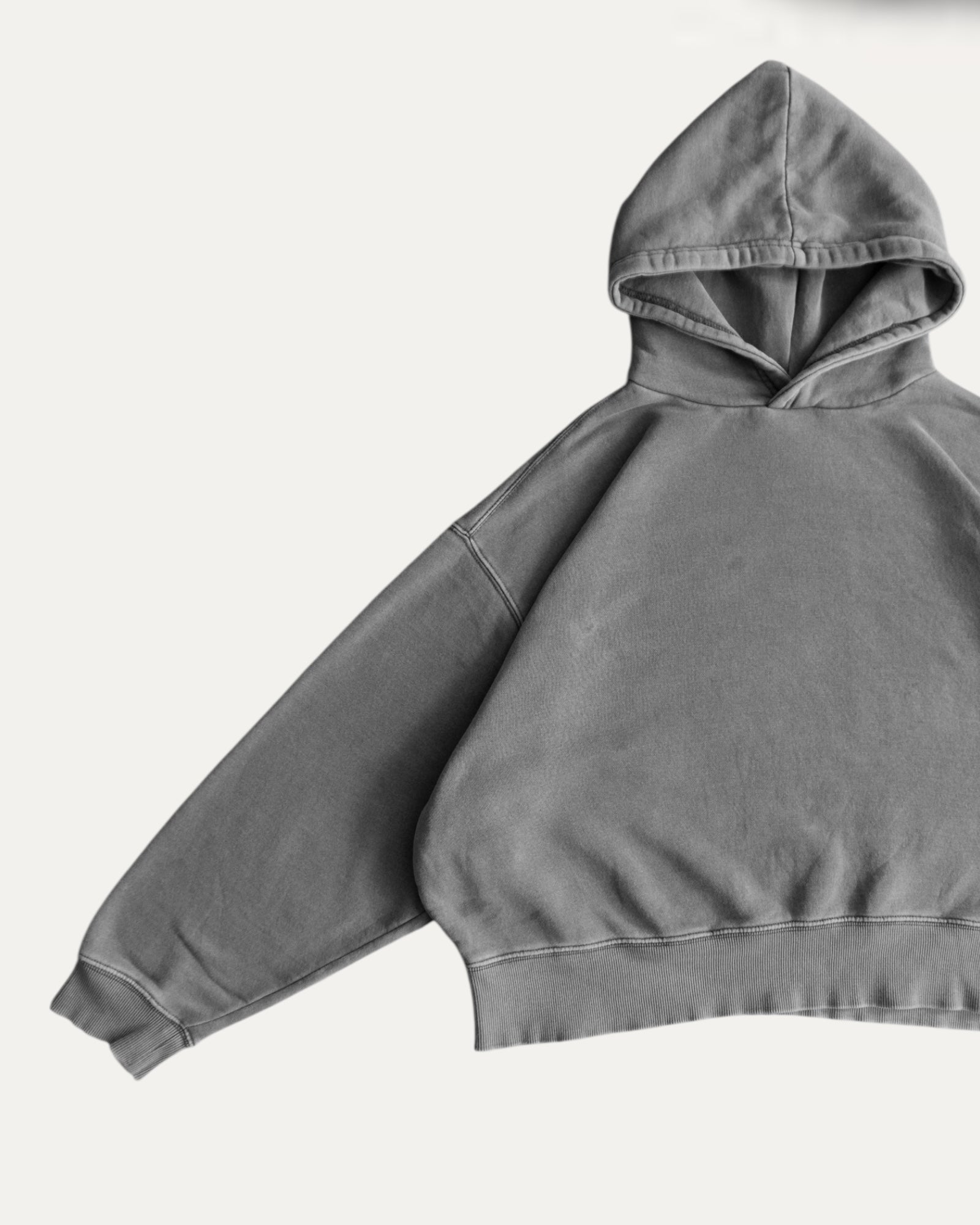 (BOXY M) GRAY FADED BOXY HOODIE